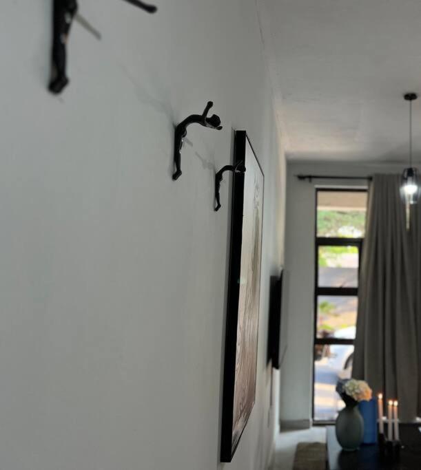 Cosy apt 5min to Sandton City 8