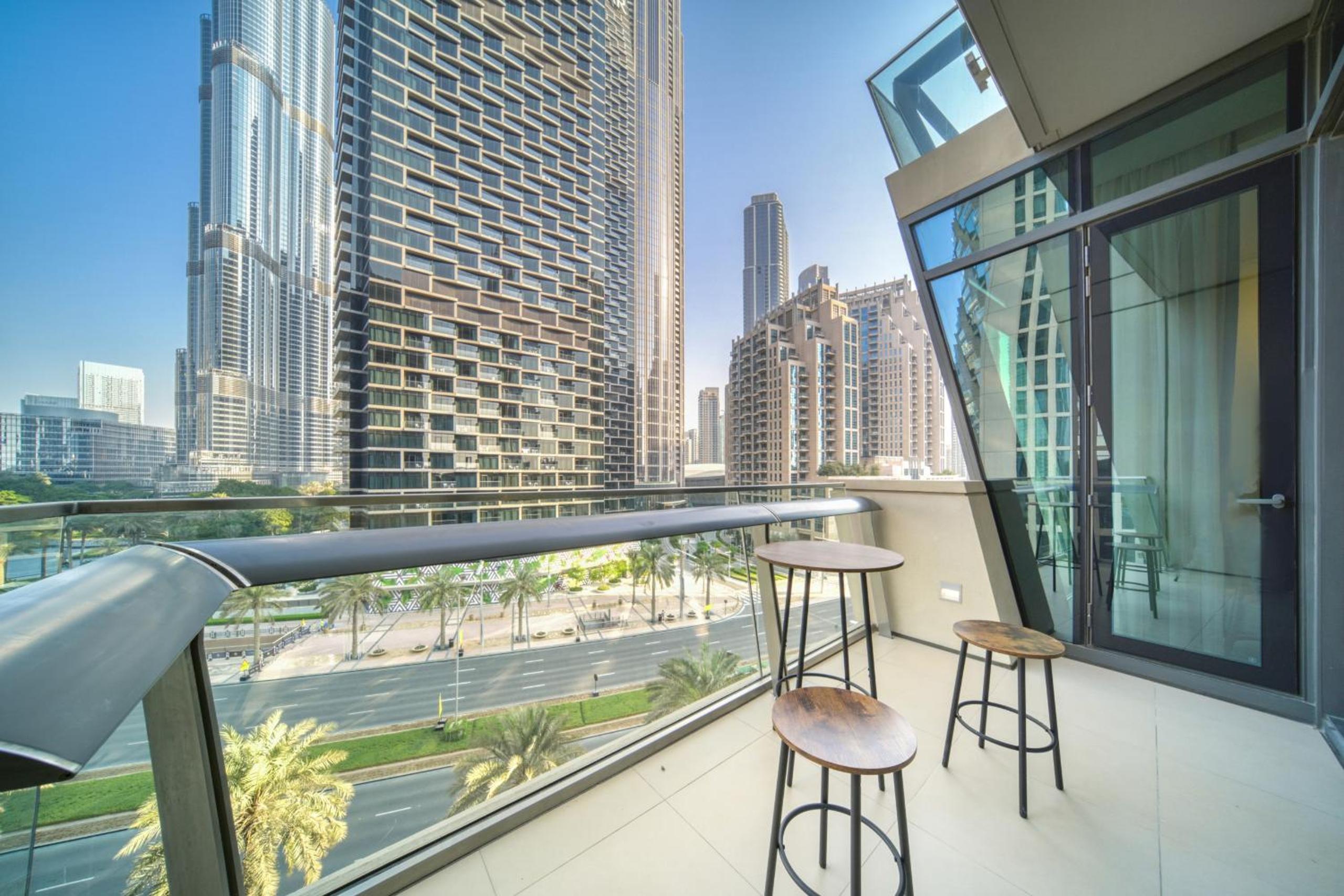 Burj Vista, Downtown Dubai - Burj Khalifa View - Mint Stay