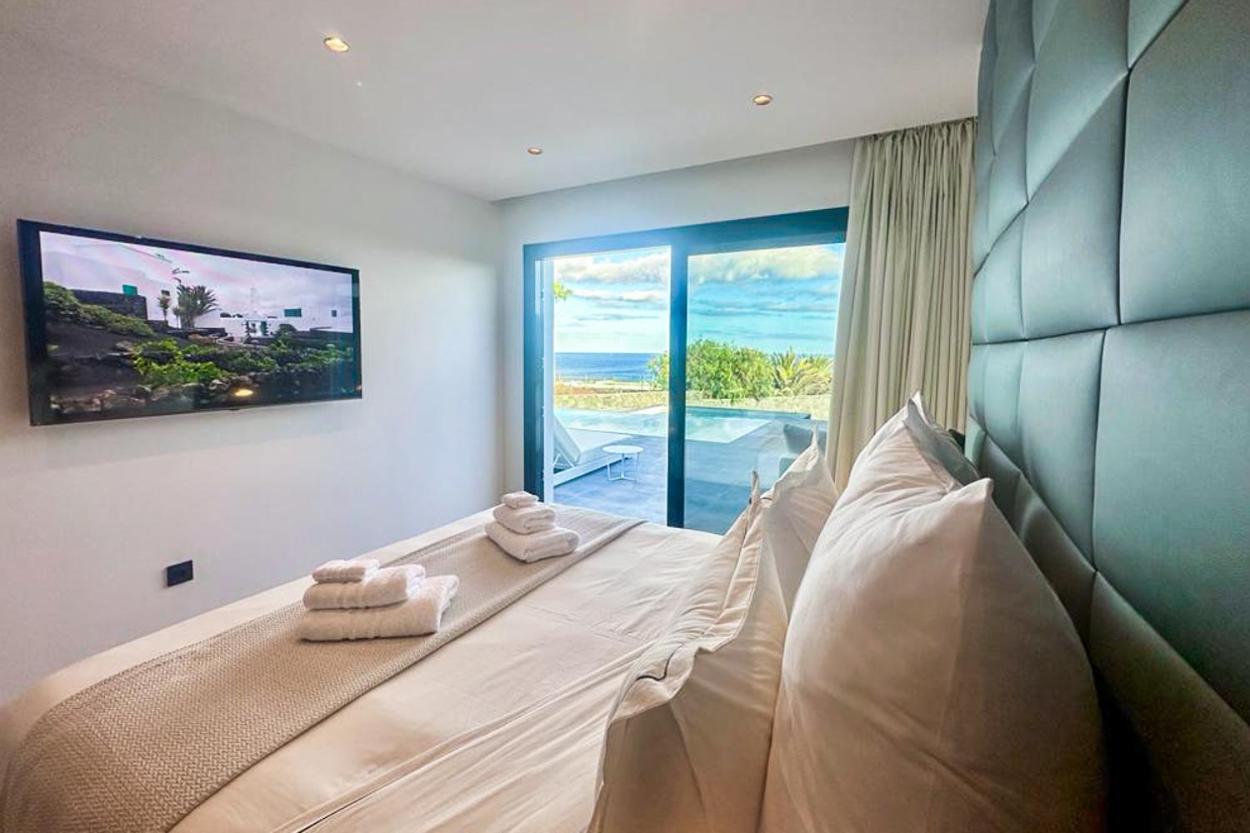 Villa Infinity