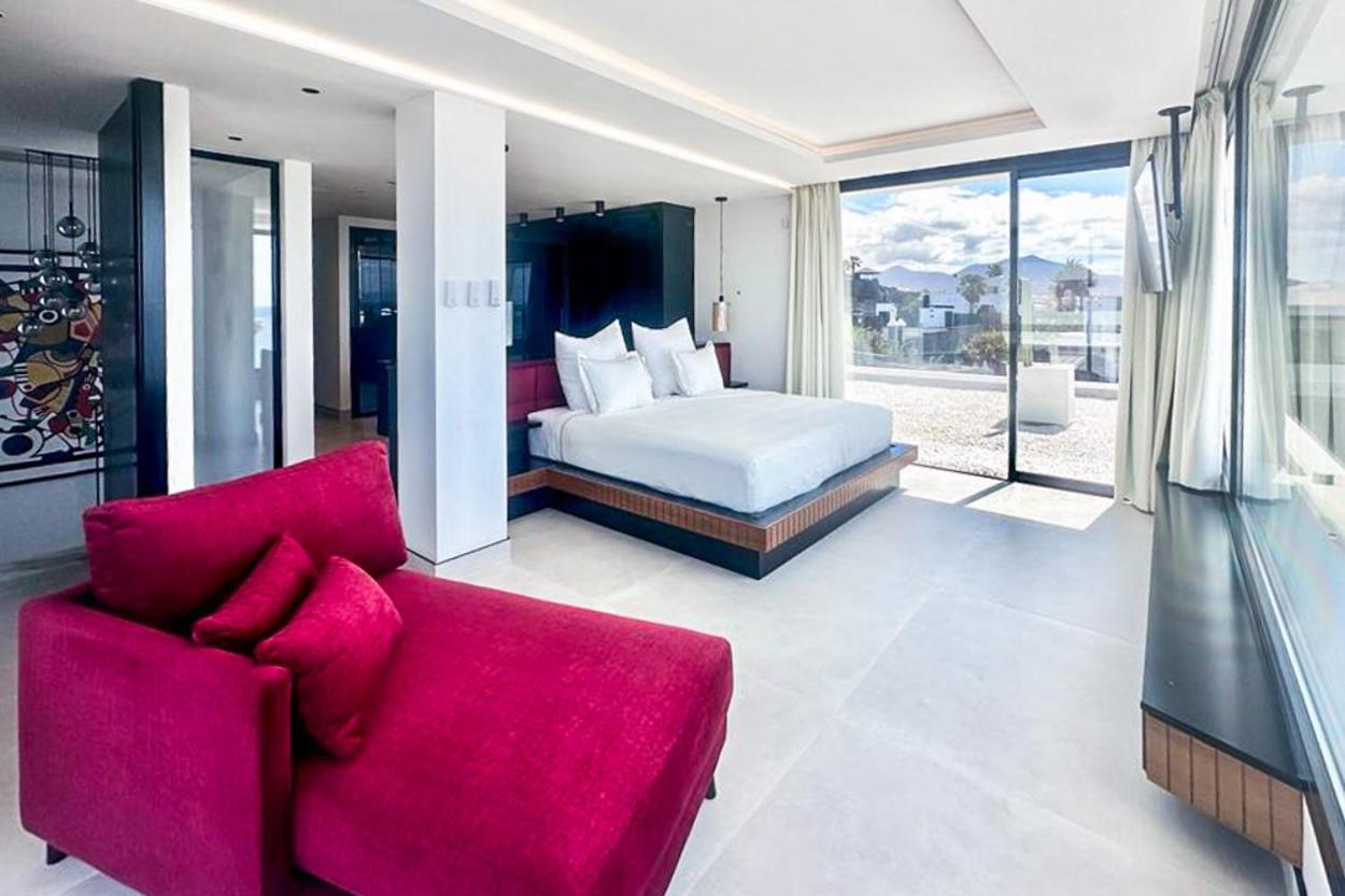 Villa Infinity