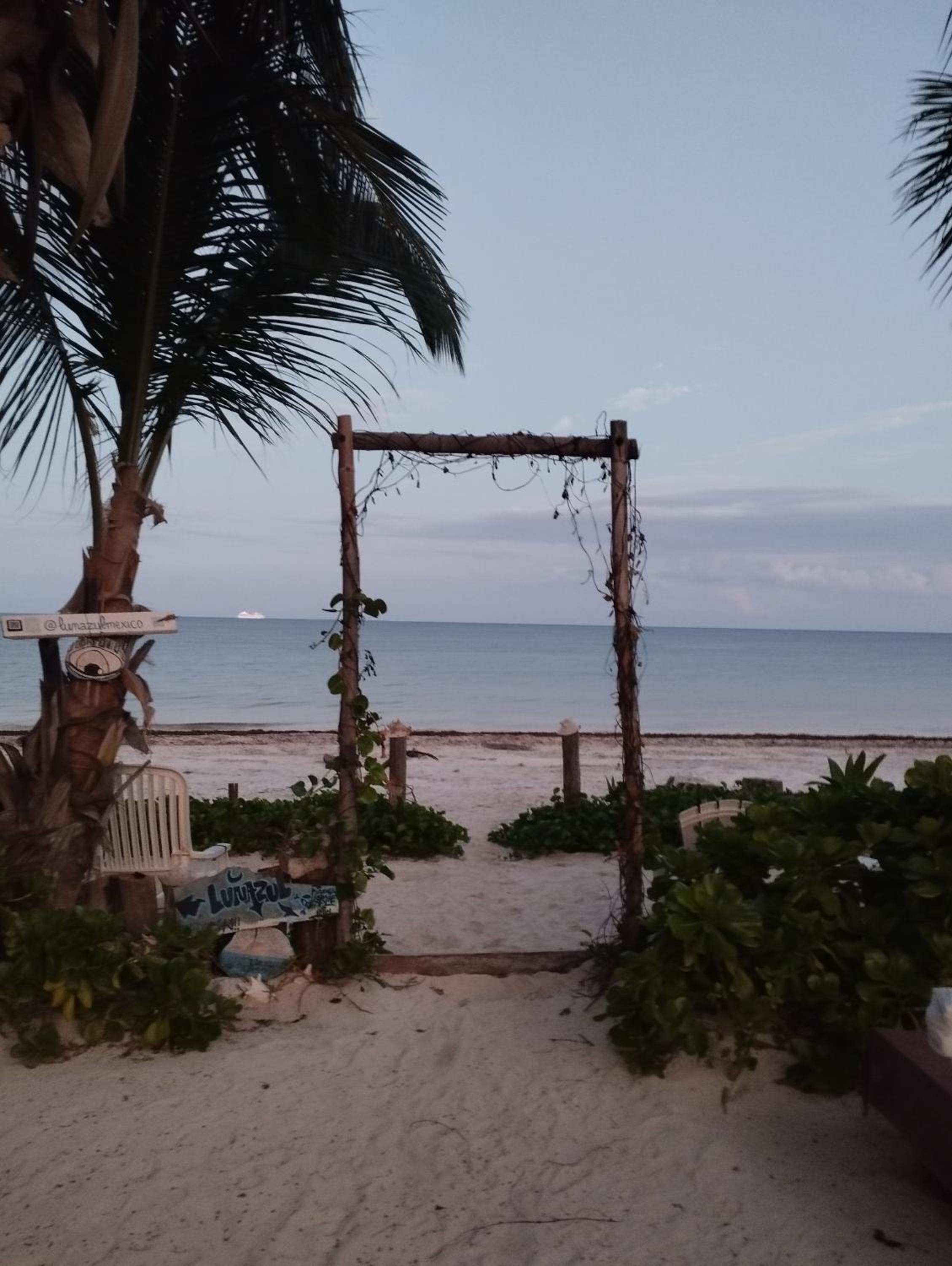 Lunazul Eco-Cabaña Frente al Mar