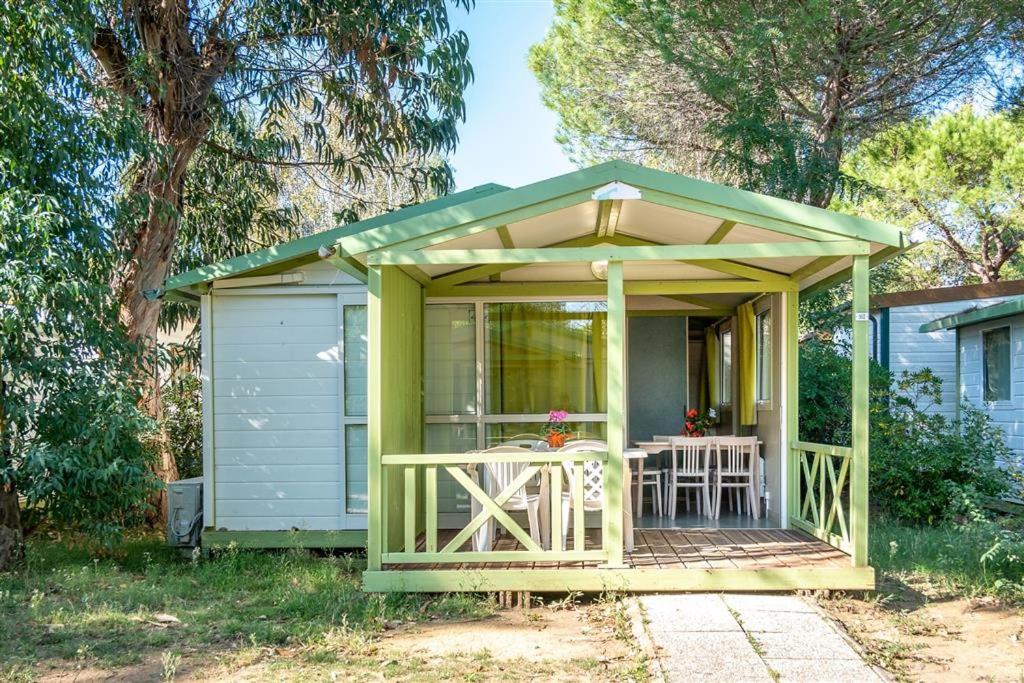 Camping Free Beach