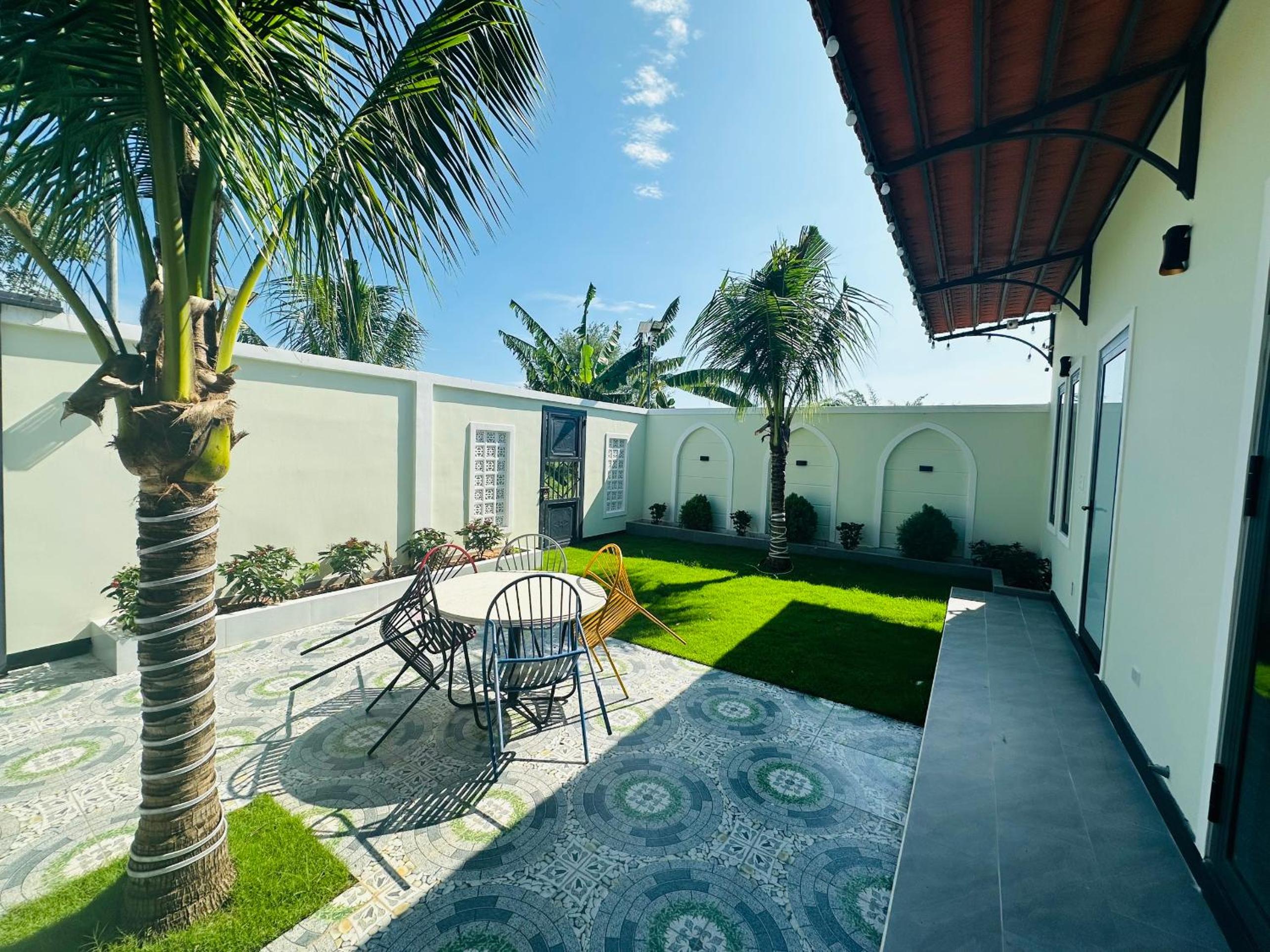 Villa Ngọc Châu Phan Thiết Chi nhánh 2 - 4 Phòng Ngủ, Có Bếp, Phòng Ăn, Phòng Khách, Miễn Phí Sân BBQ và Bãi Xe Ô Tô Rộng Rãi view 5