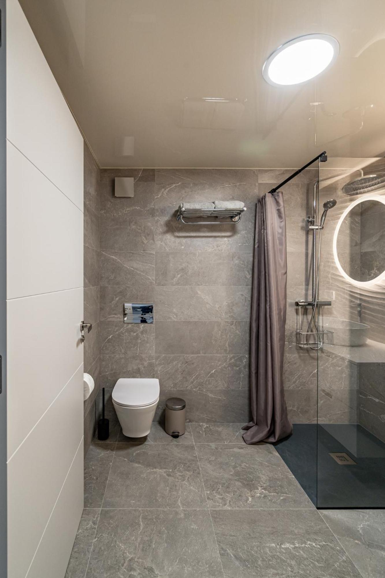 Exquisite studio apartment with an original design