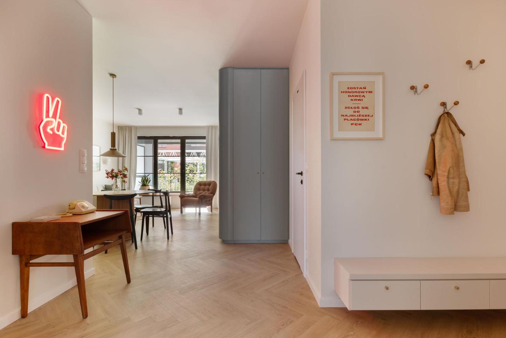 Solidarność Three Bedrooms & Garden Apartment