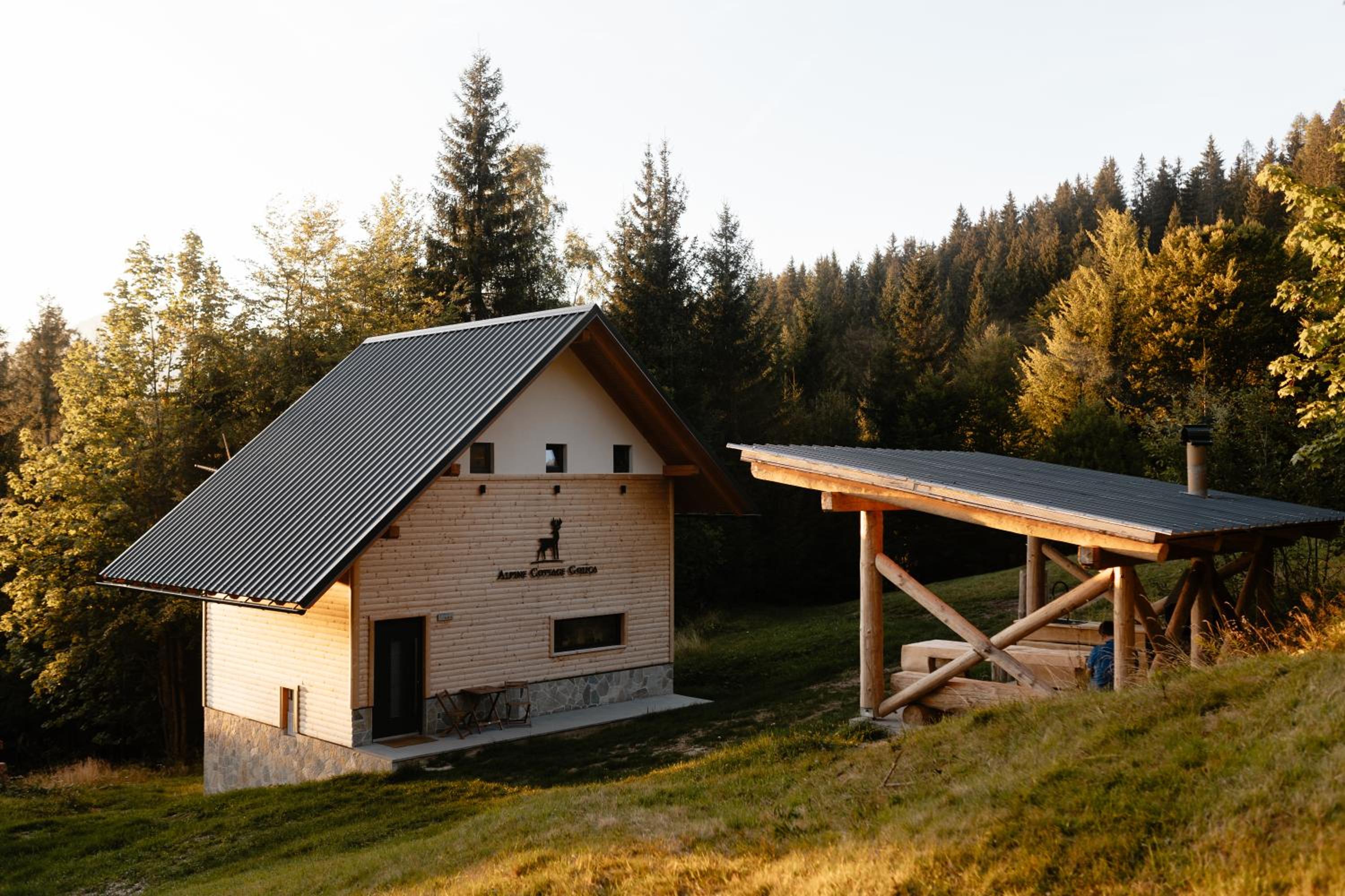 Alpine Cottage Golica