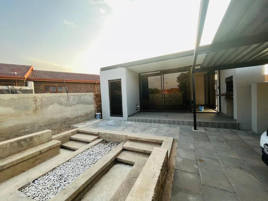 An architectural triump to-do view 5