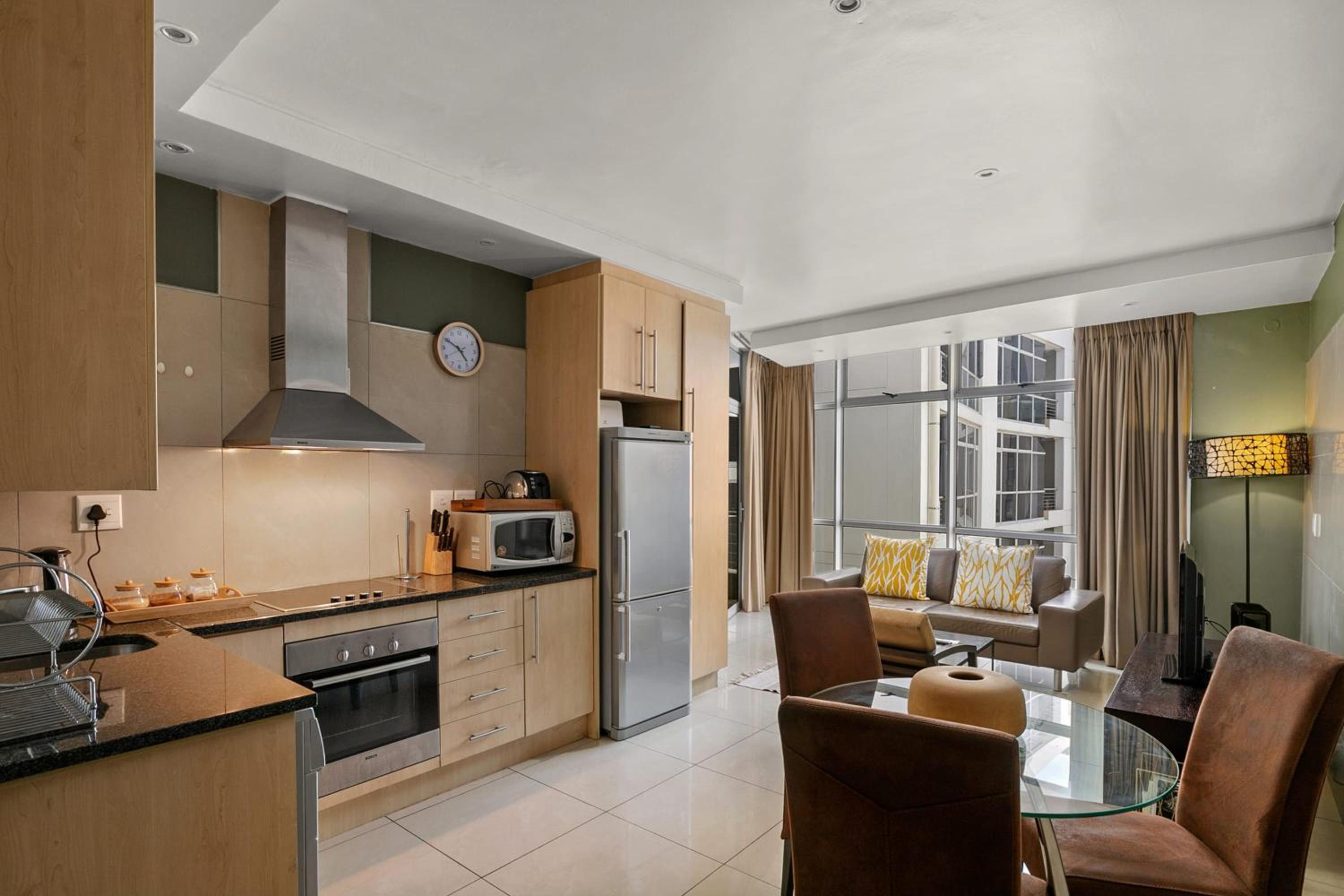 Hydro Park Residences in Sandton WITH GENERATOR