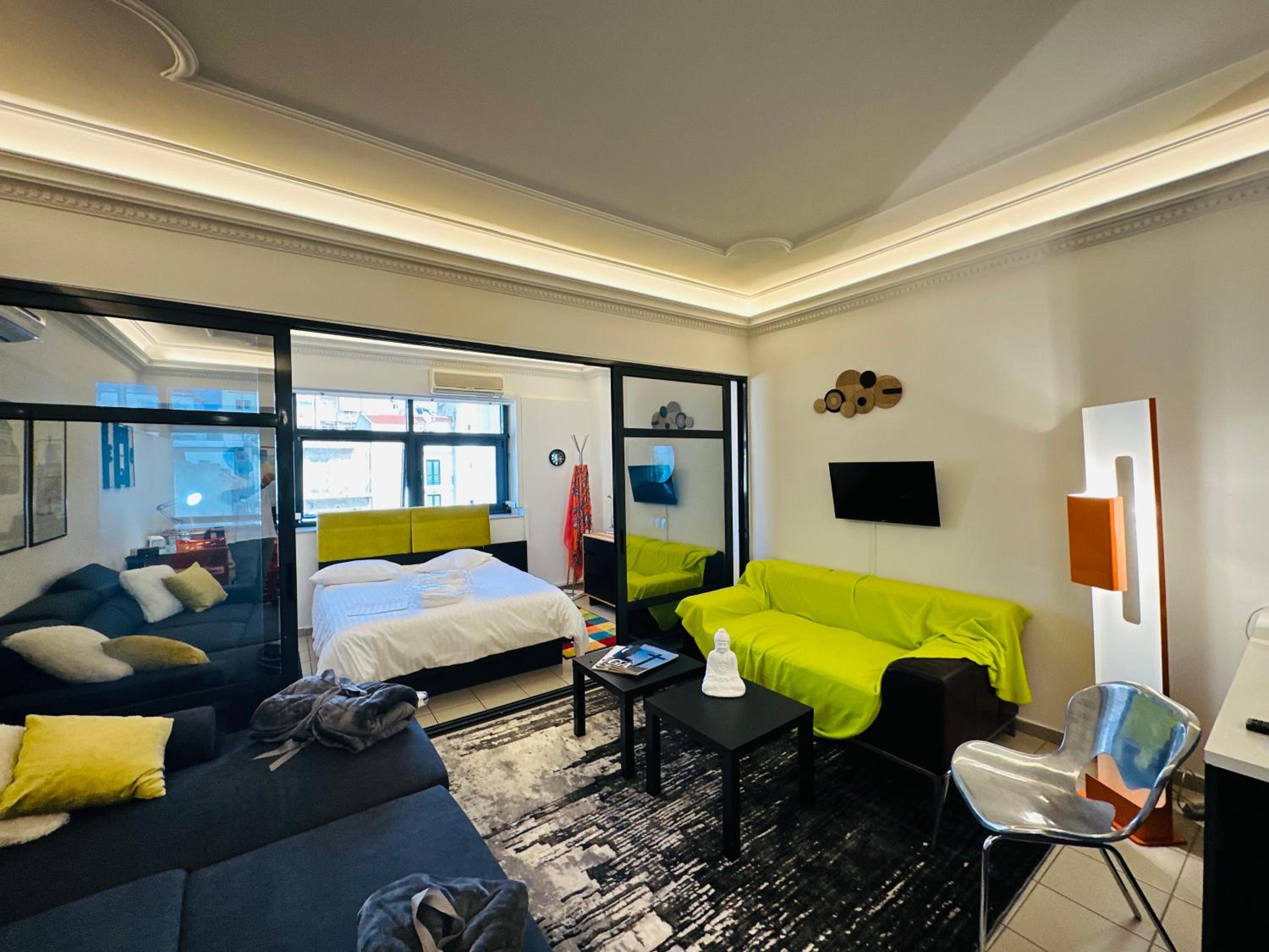 hotel room