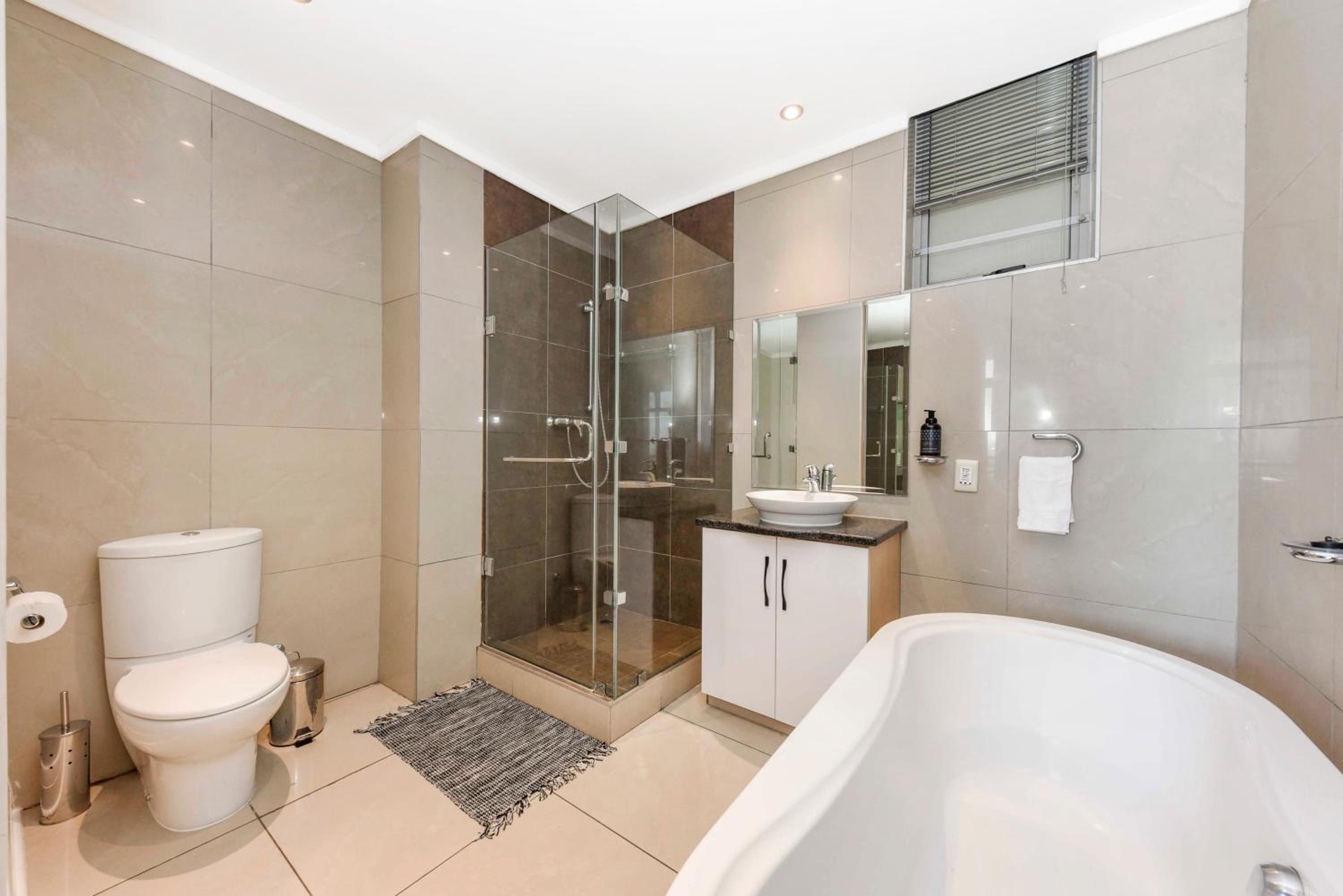 Hydro Park Residences in Sandton WITH GENERATOR