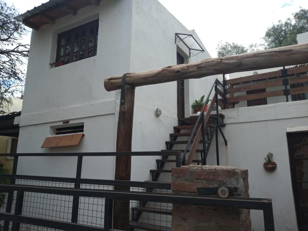 Hotel Monoambiente Colibrí - Image 1