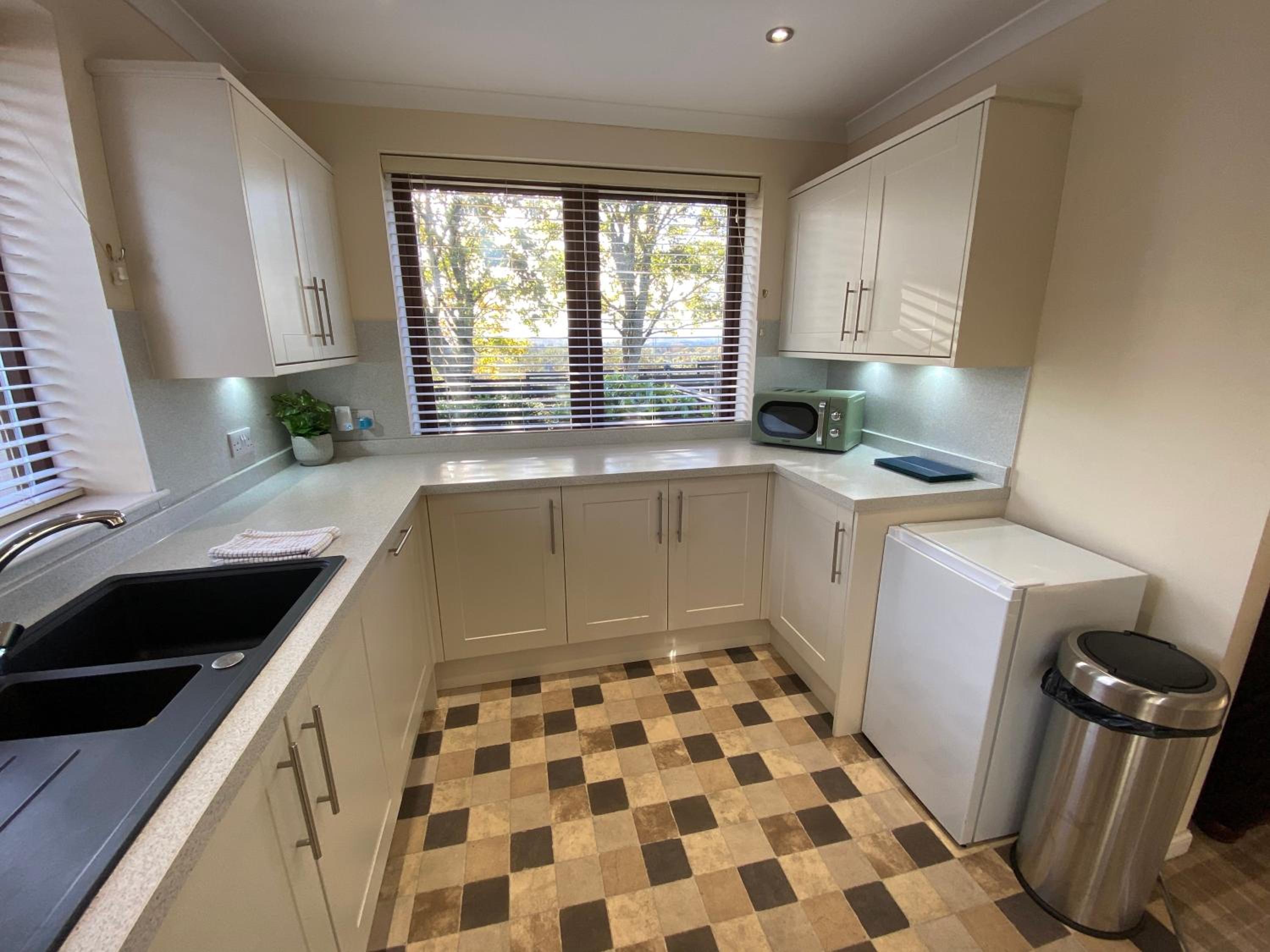The Lodge at Woodend view 5