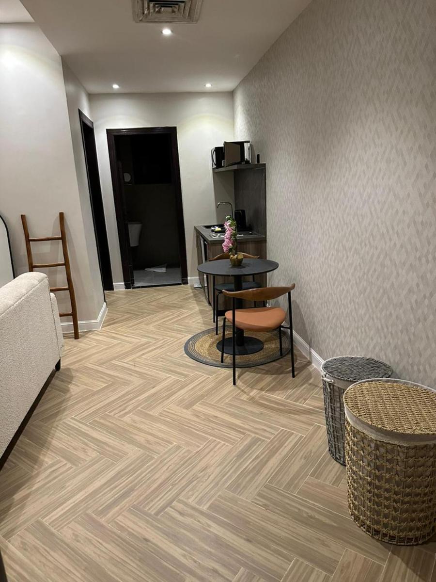 Al Moteb Suites Al Mursalat