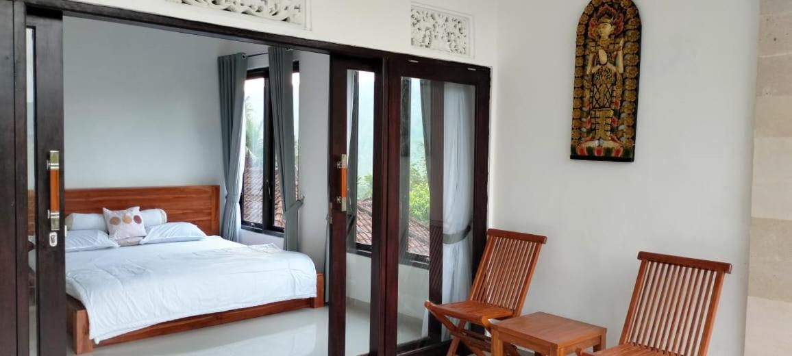Giri Swari Homestay view 4