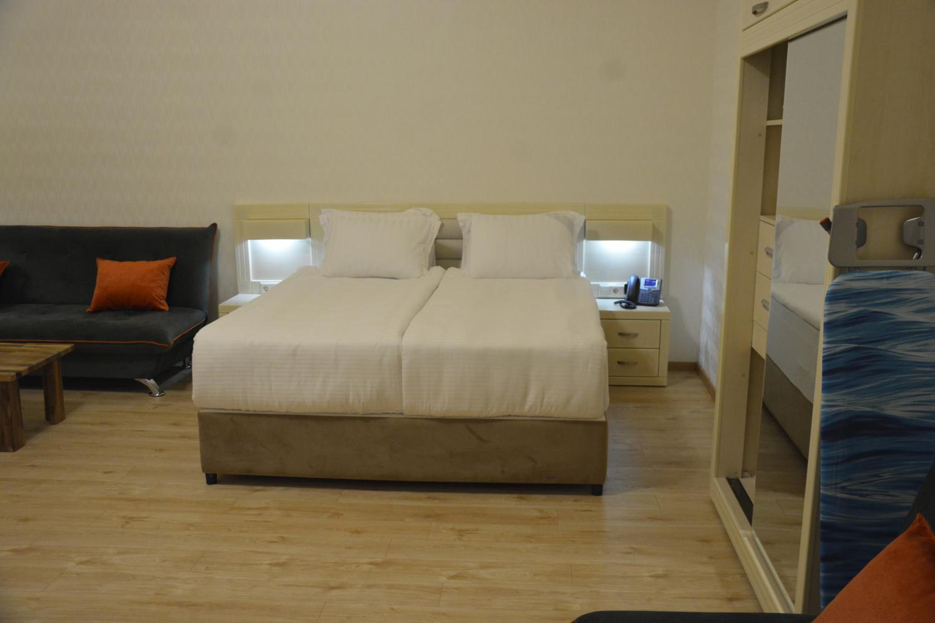 Tovstonogovi Street Apartment