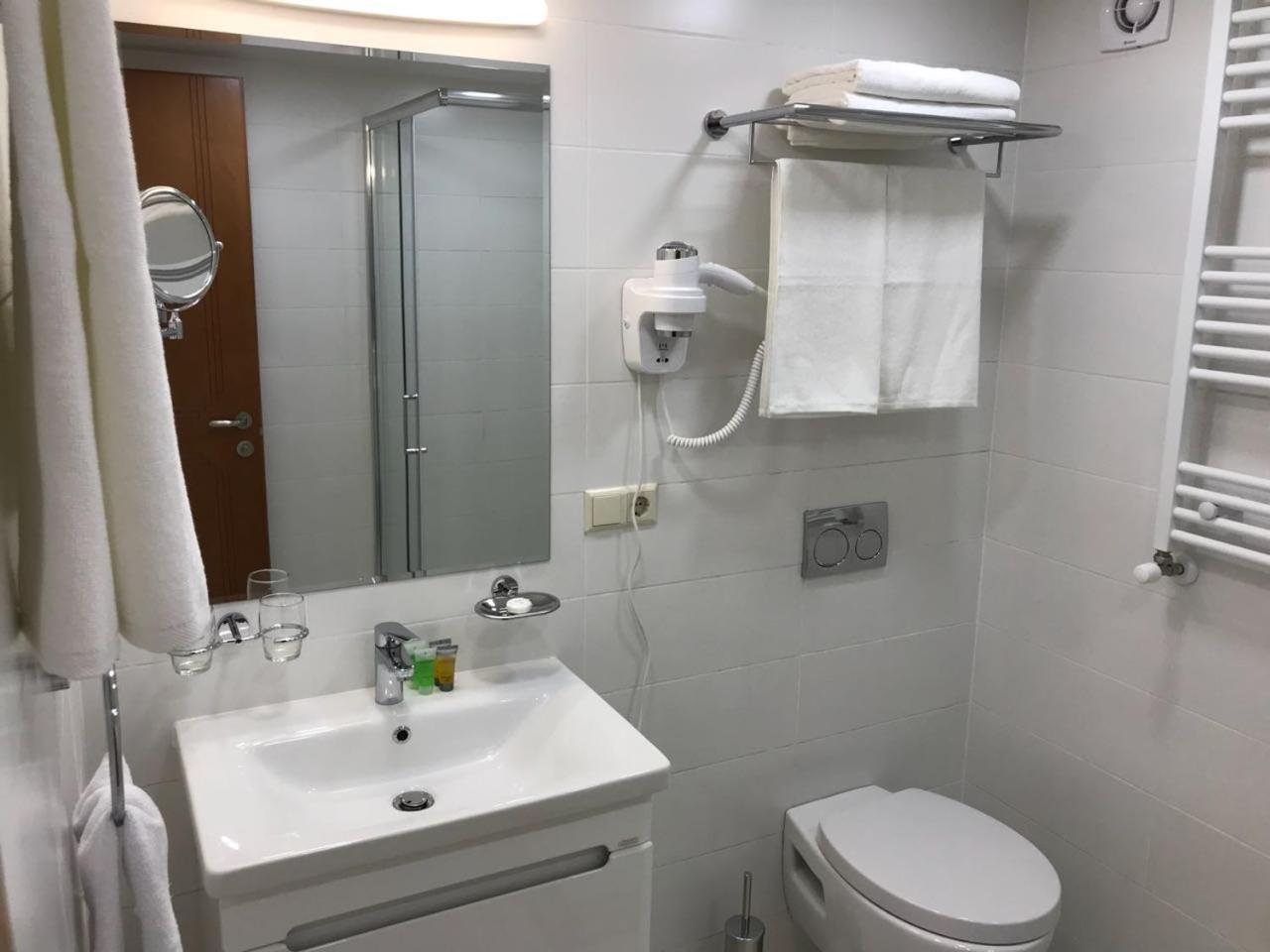 Tovstonogovi Street Apartment