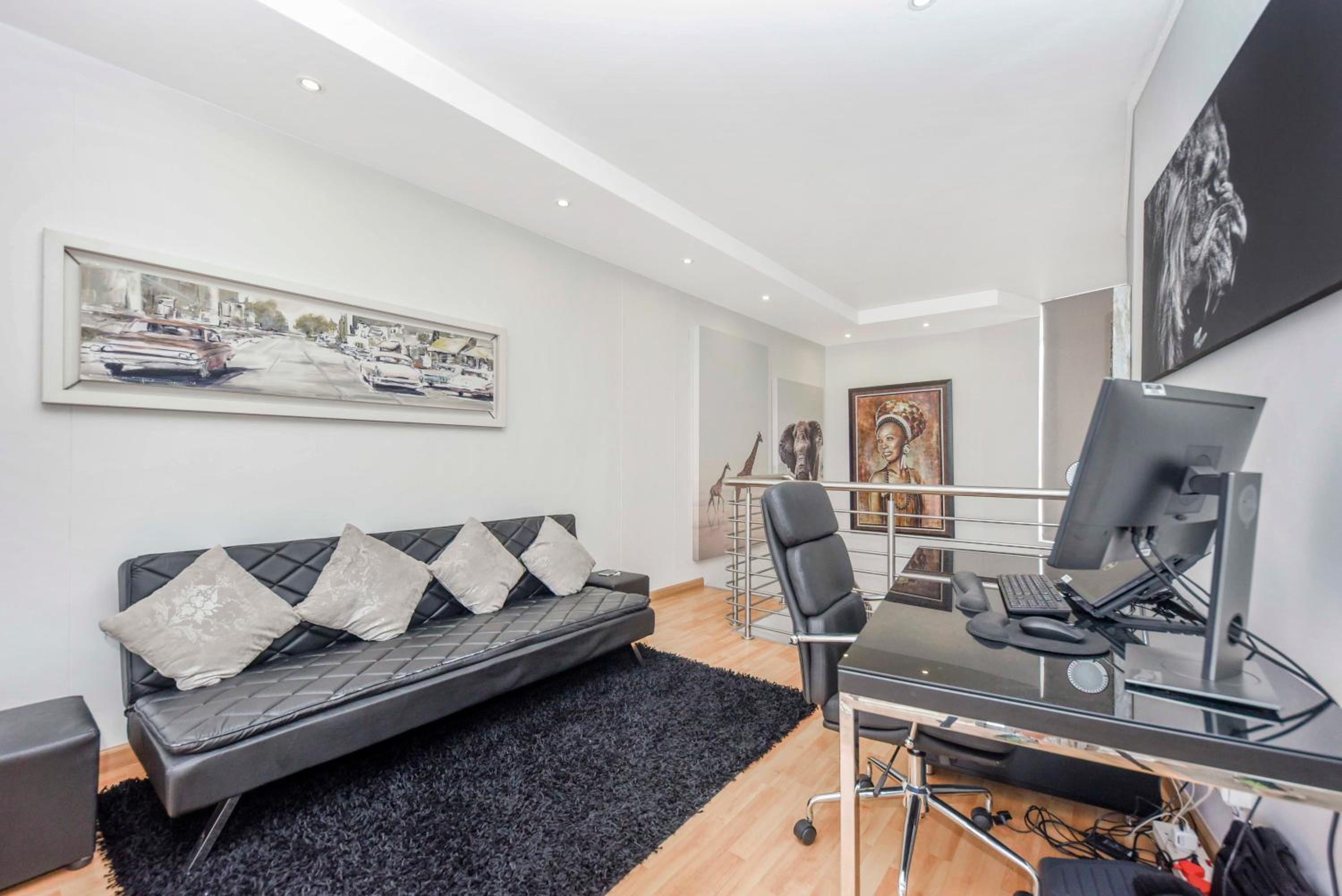Hydro Park Residences in Sandton WITH GENERATOR