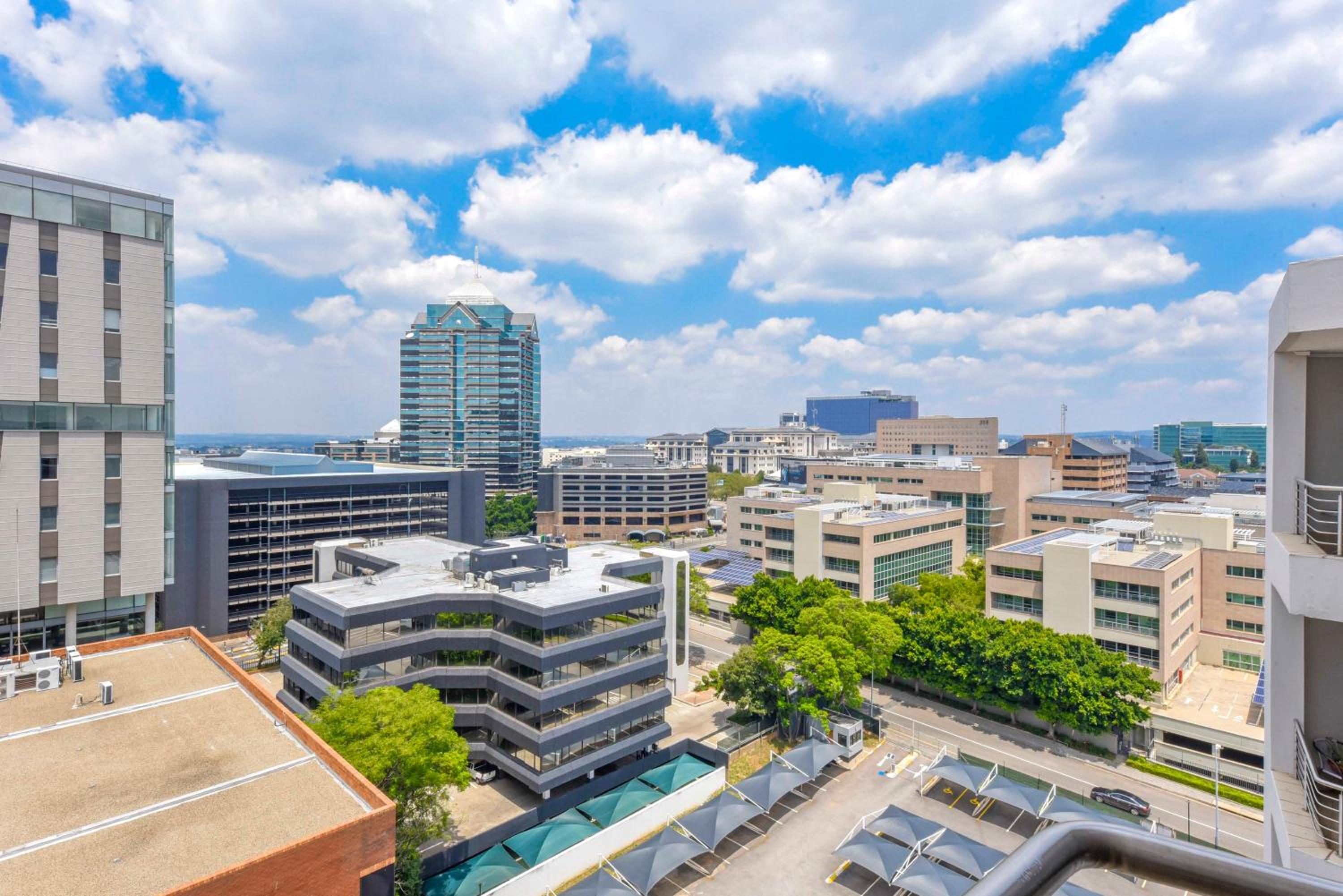 Hydro Park Residences in Sandton WITH GENERATOR