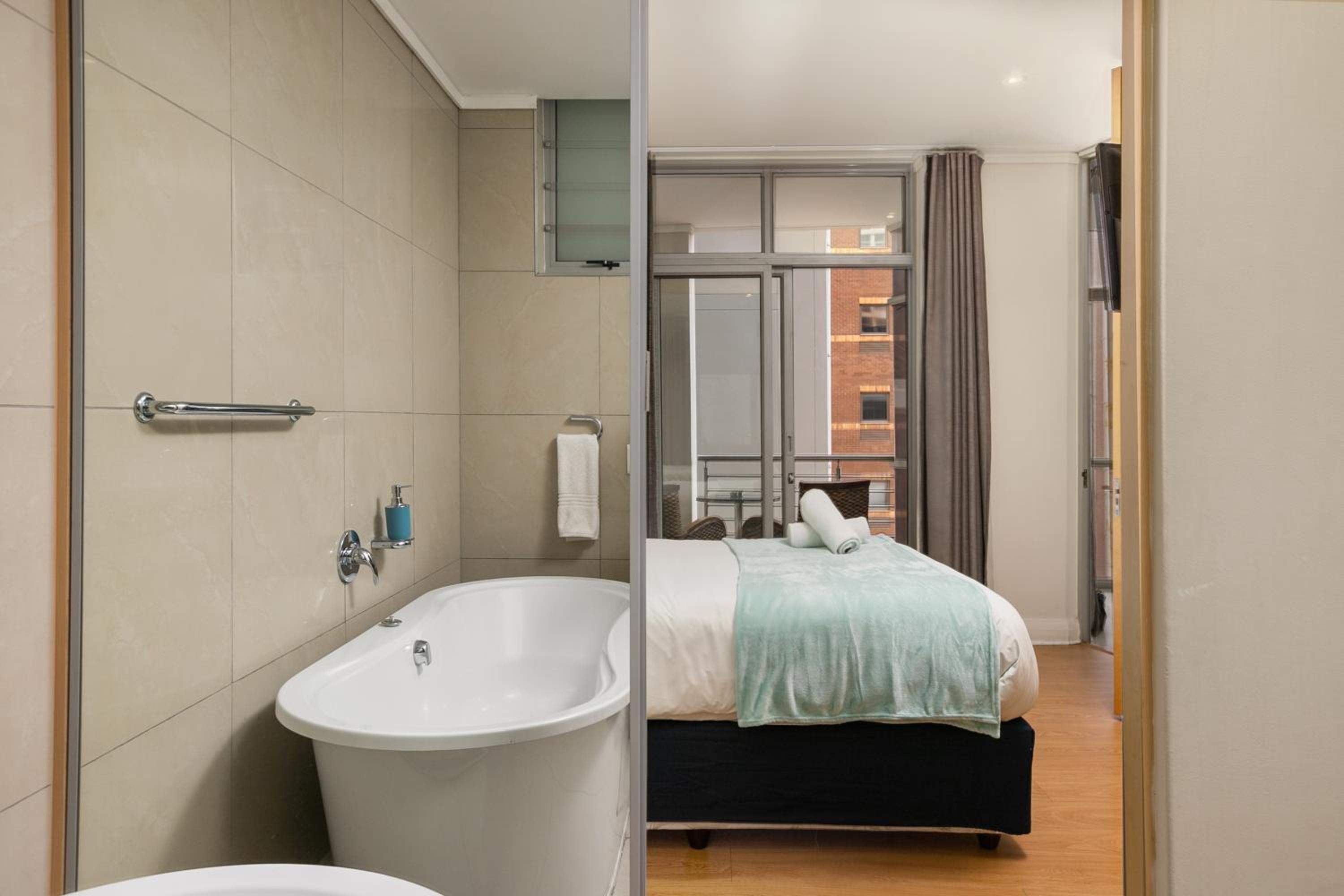 Hydro Park Residences in Sandton WITH GENERATOR