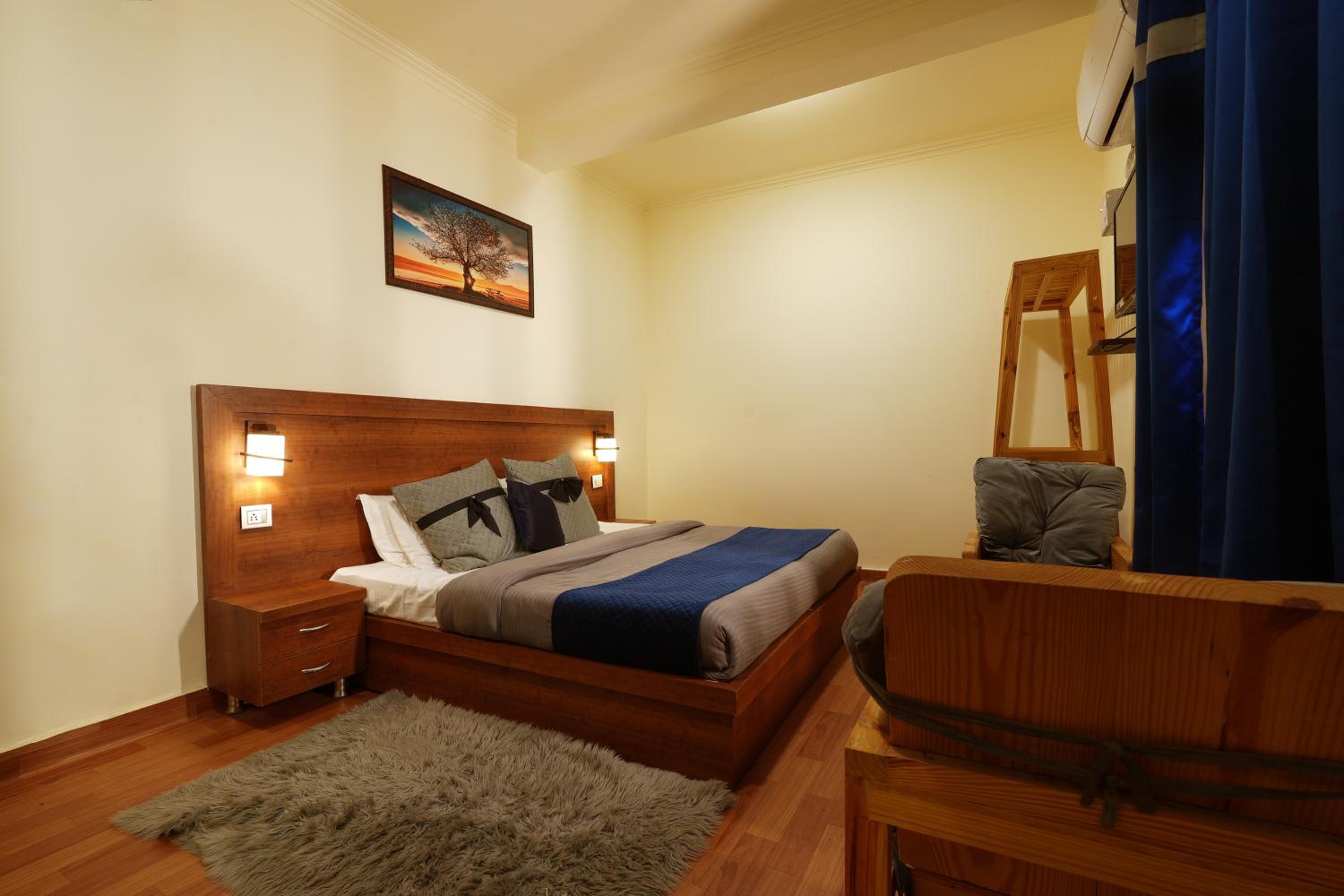 Shalom Backpackers Rishikesh