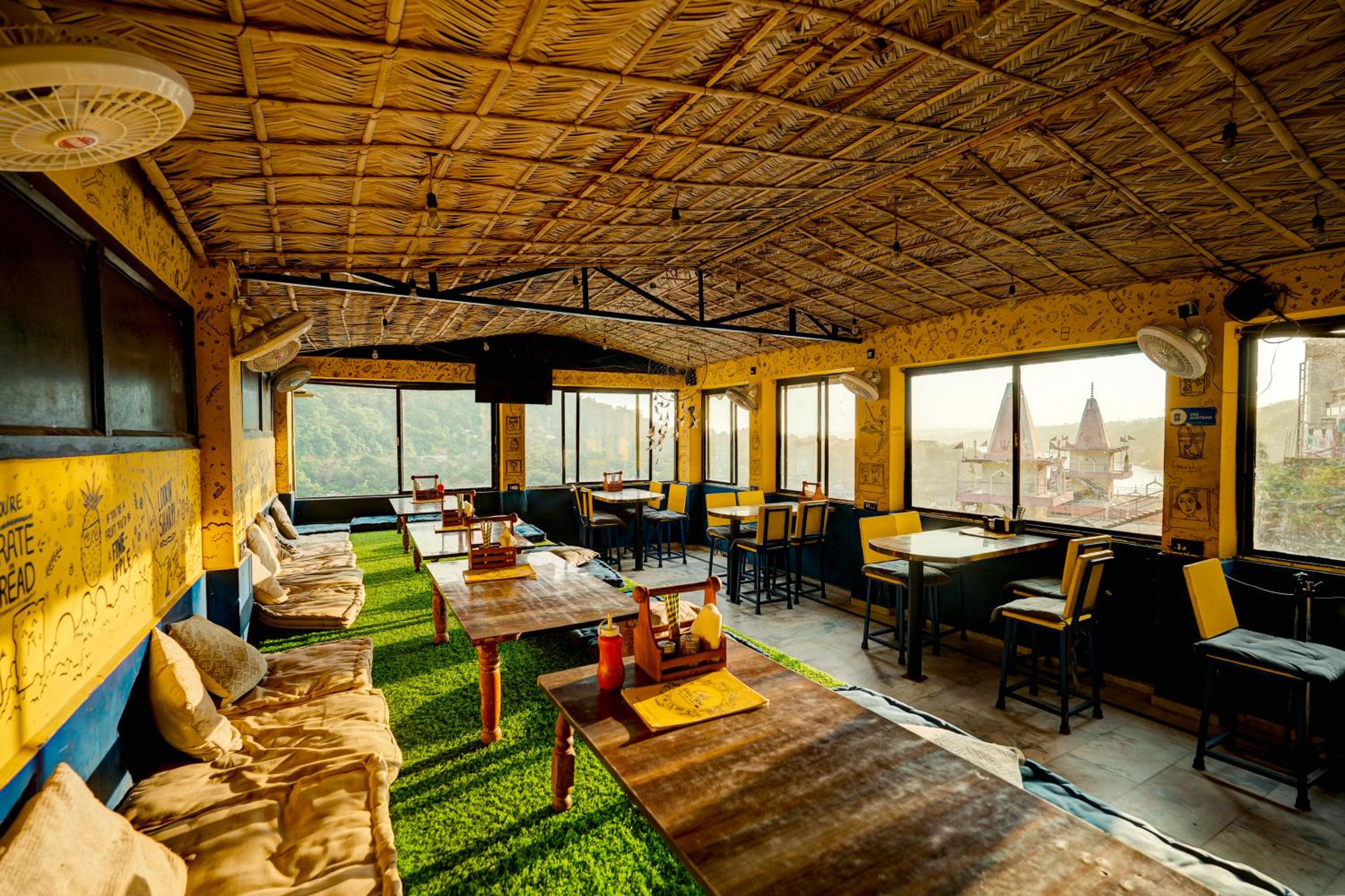 Shalom Backpackers Rishikesh