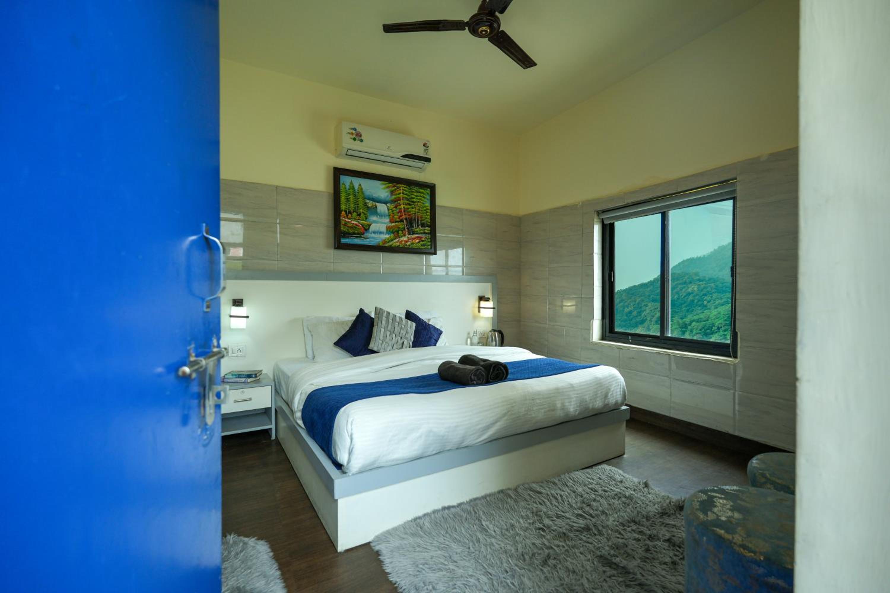 Shalom Backpackers Rishikesh