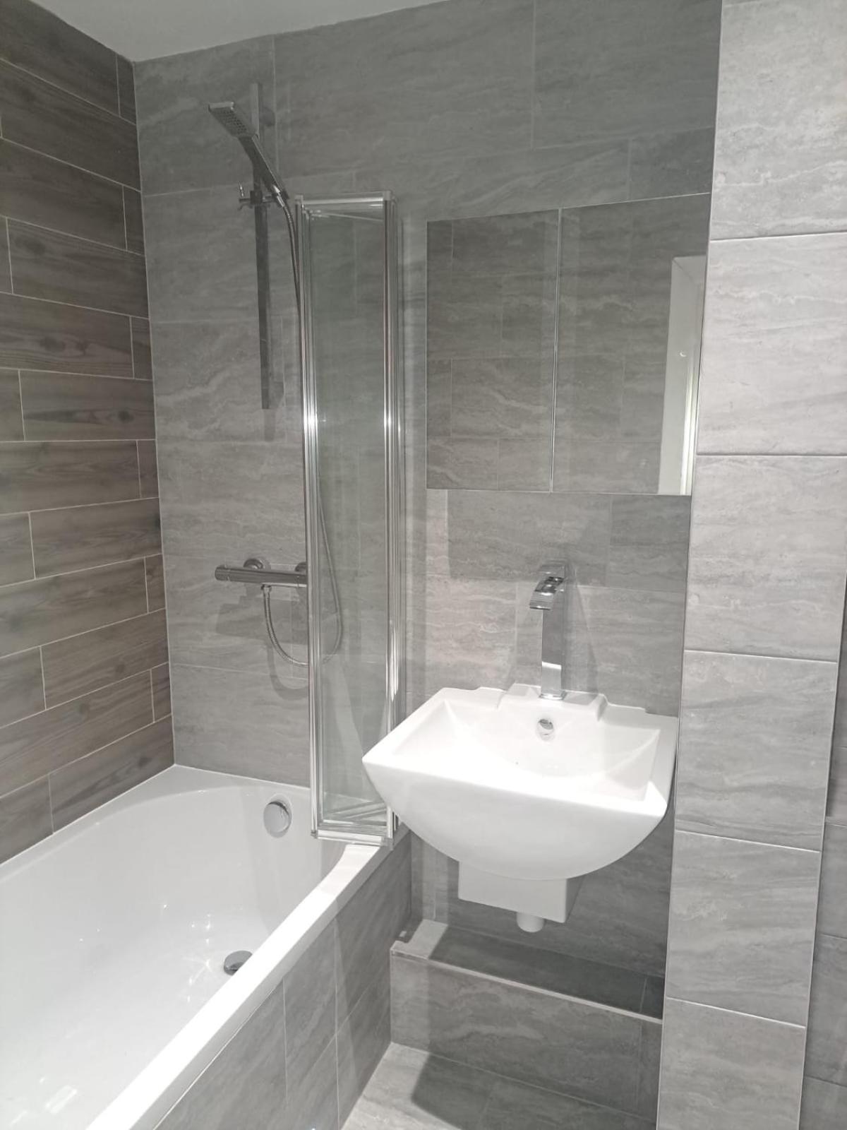 Bournemouth Hot Tub & Sauna Holiday Let