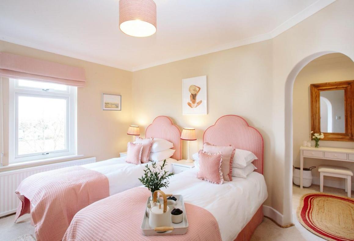 Home near Port Isaac sleeps 10 view 5
