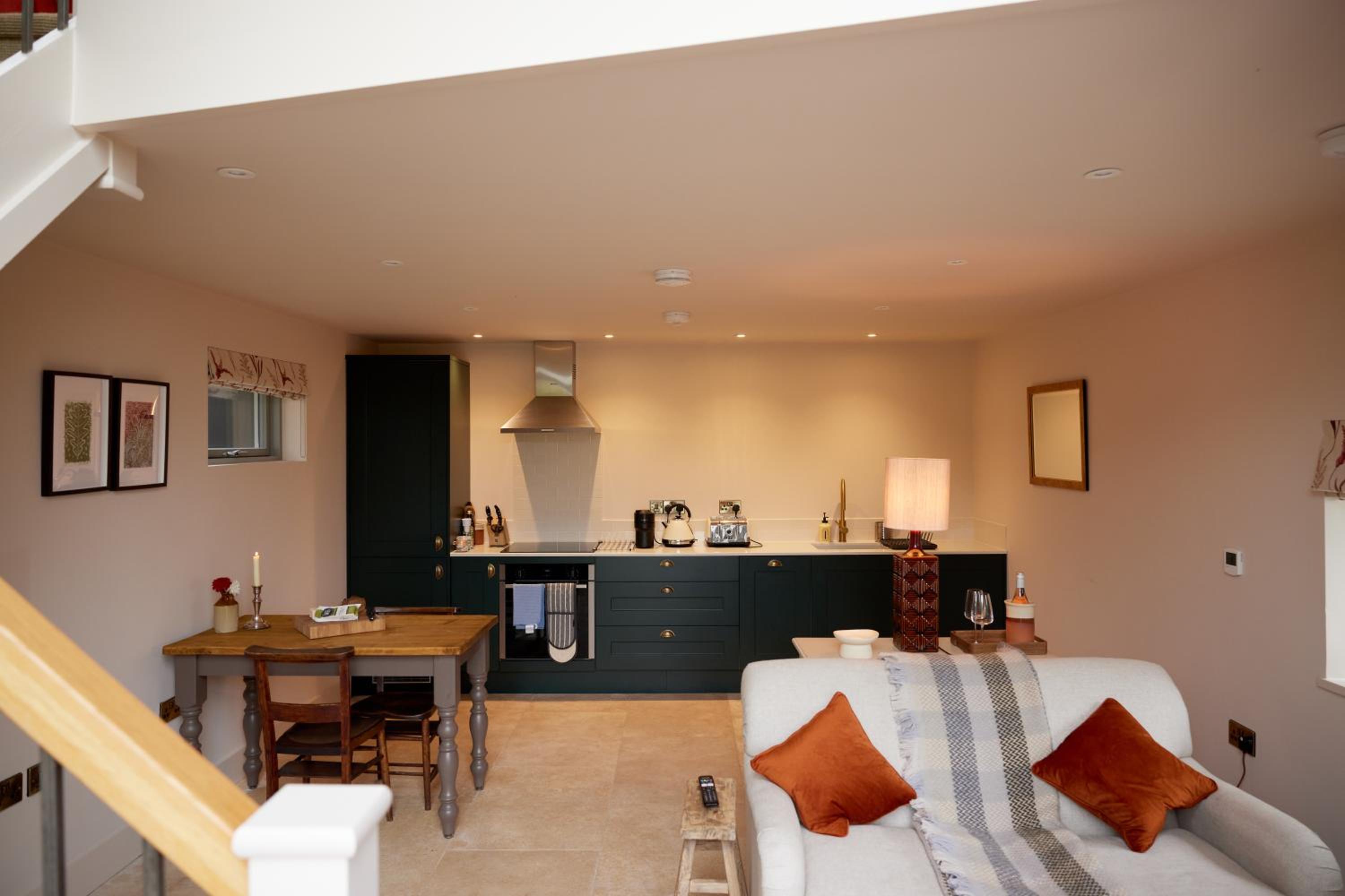 The Old Winery Cottage No1 view 4