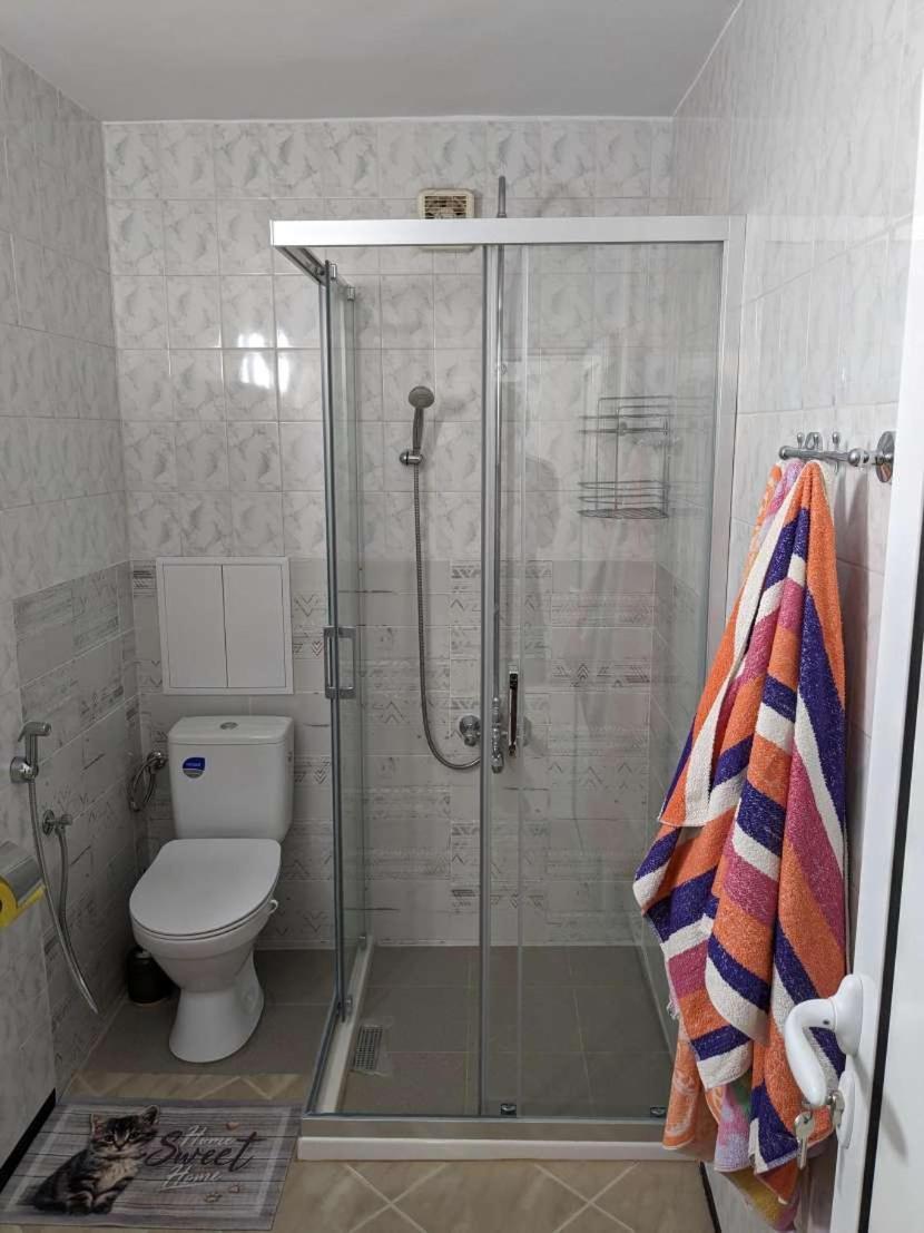 Lazur Apartment