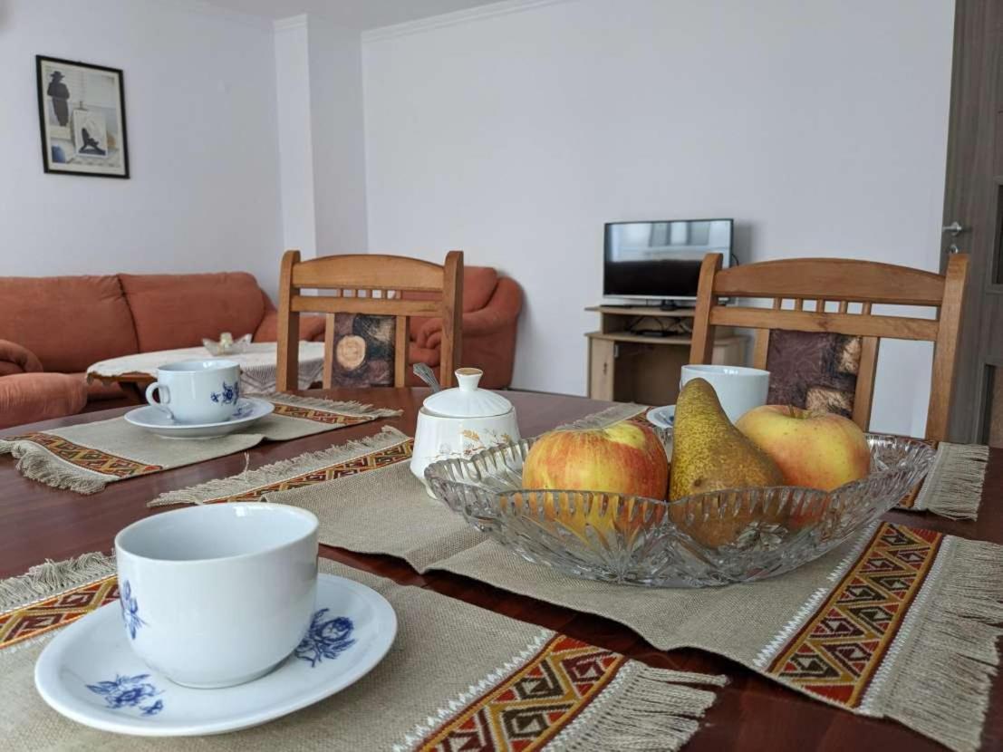 Lazur Apartment