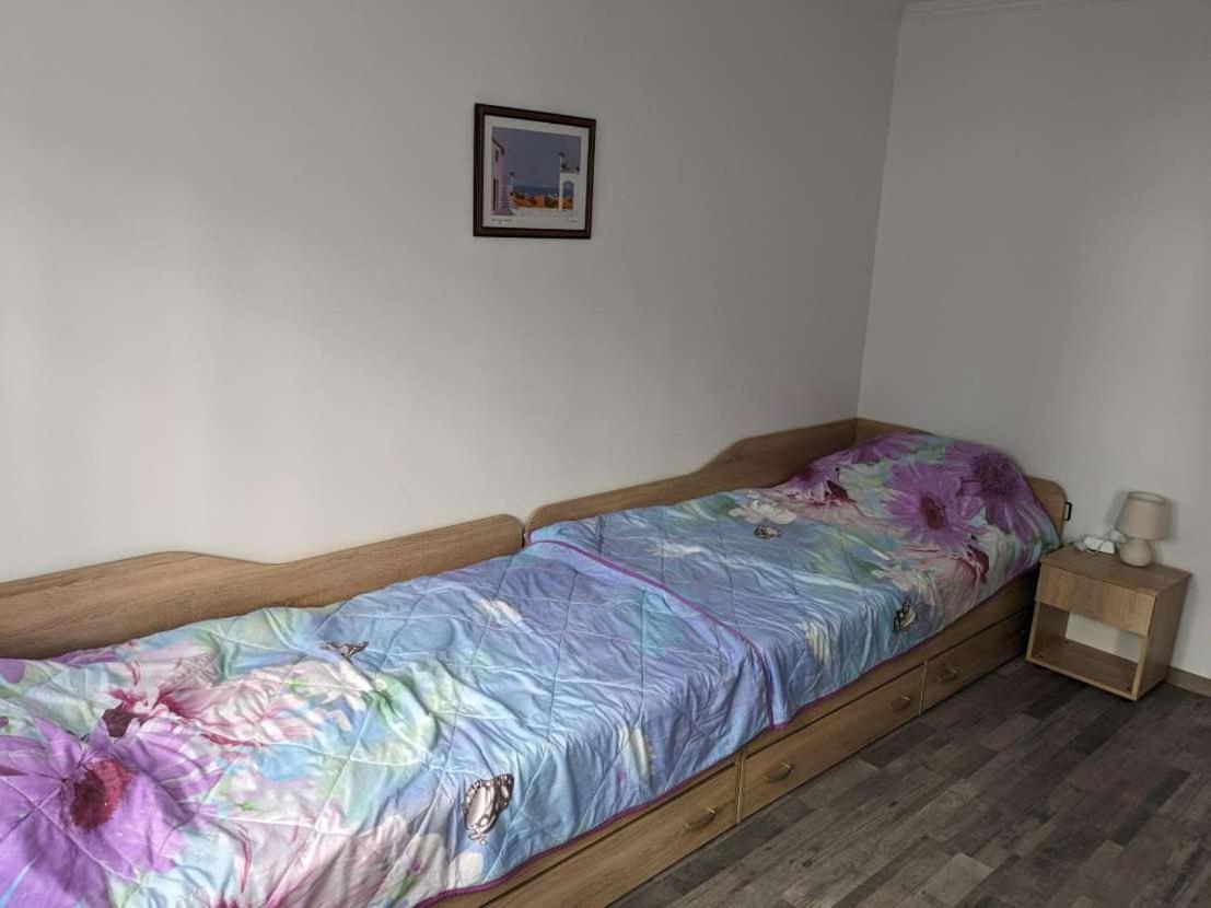 Lazur Apartment