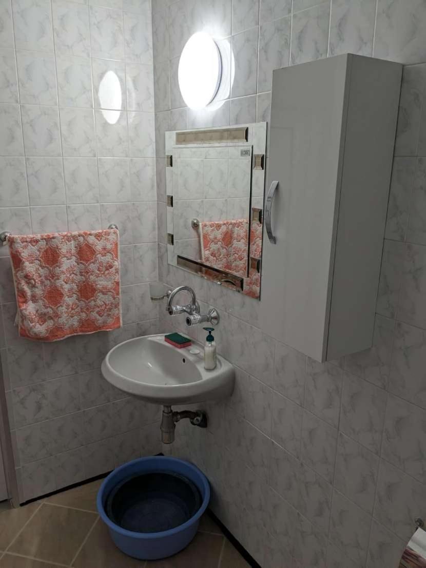 Lazur Apartment