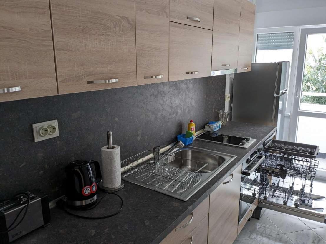 Lazur Apartment