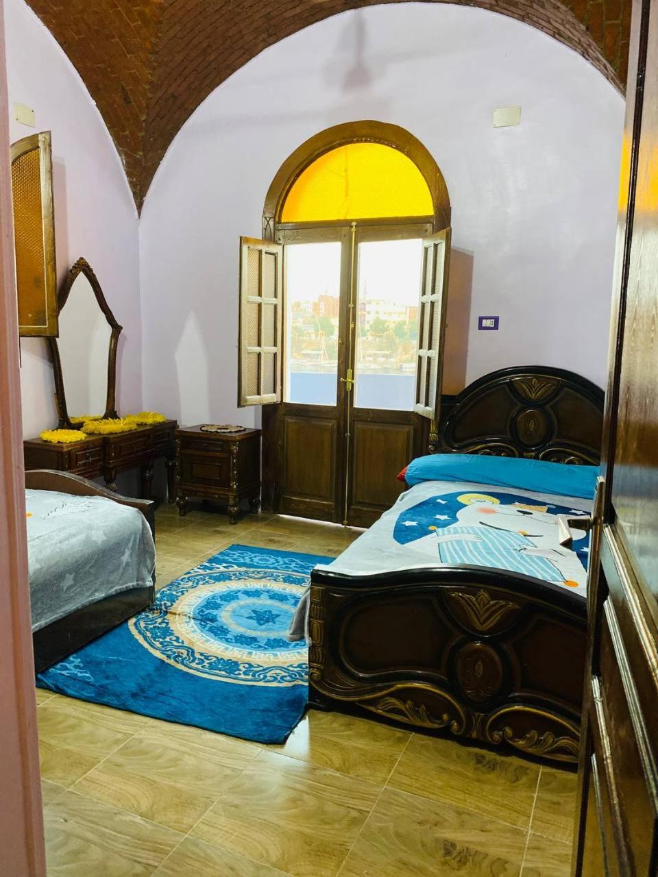 Malika nubian house