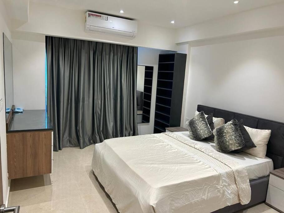 Oceanview Apartment Getaway