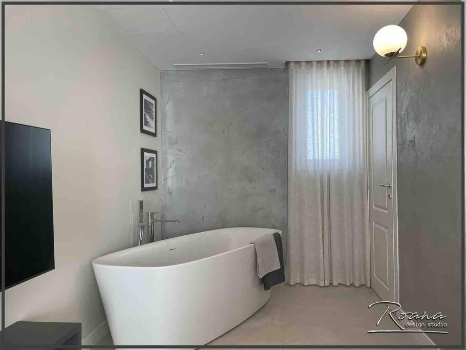 Creekville Penthouse Swieqi photo 3