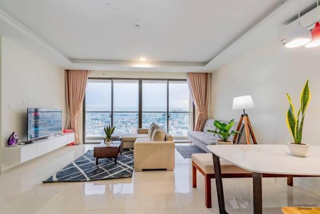 3 Bed-Millennium Apartment (Pool+Netflix)-Ivyhouse