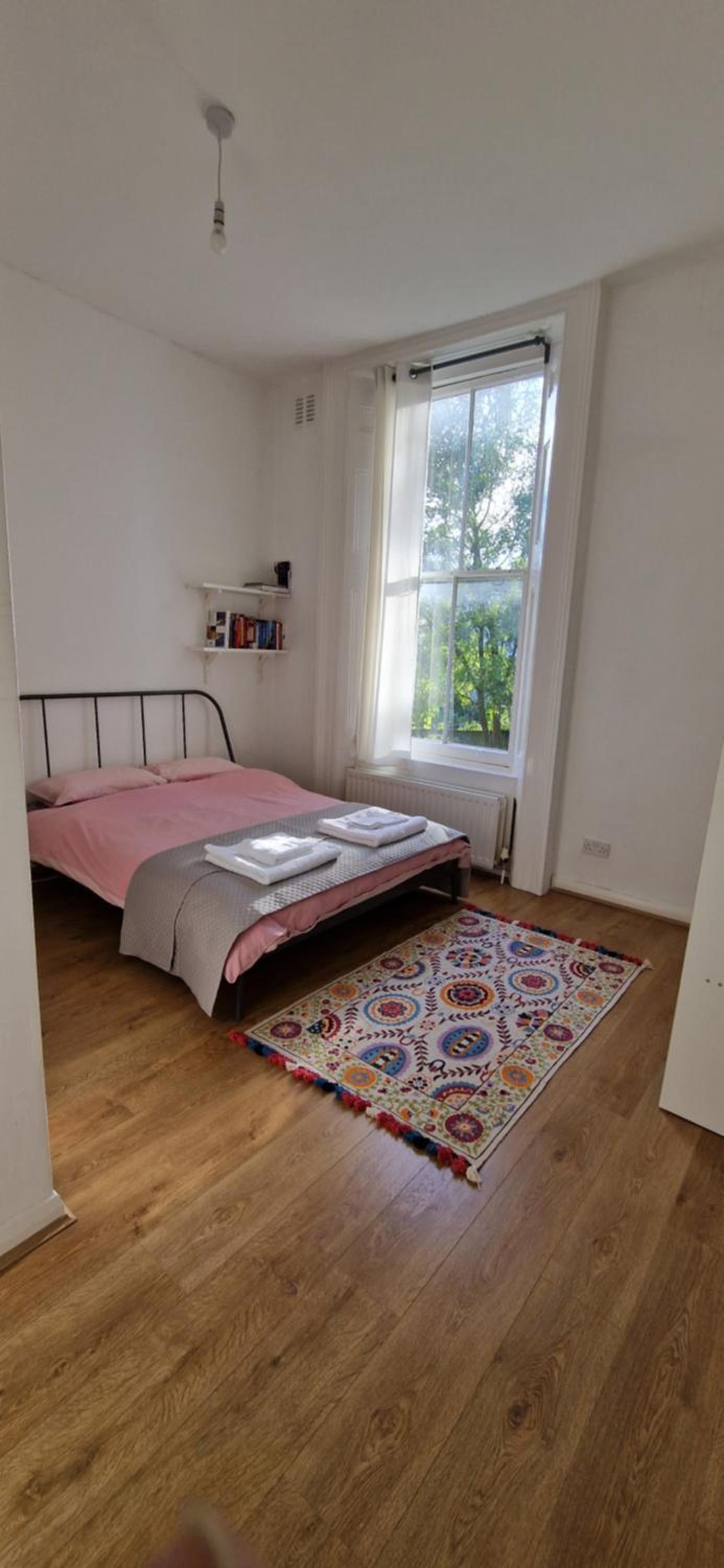 Primrose Hill - Charming, Cosy, 2 Double Bedrooms Apartment