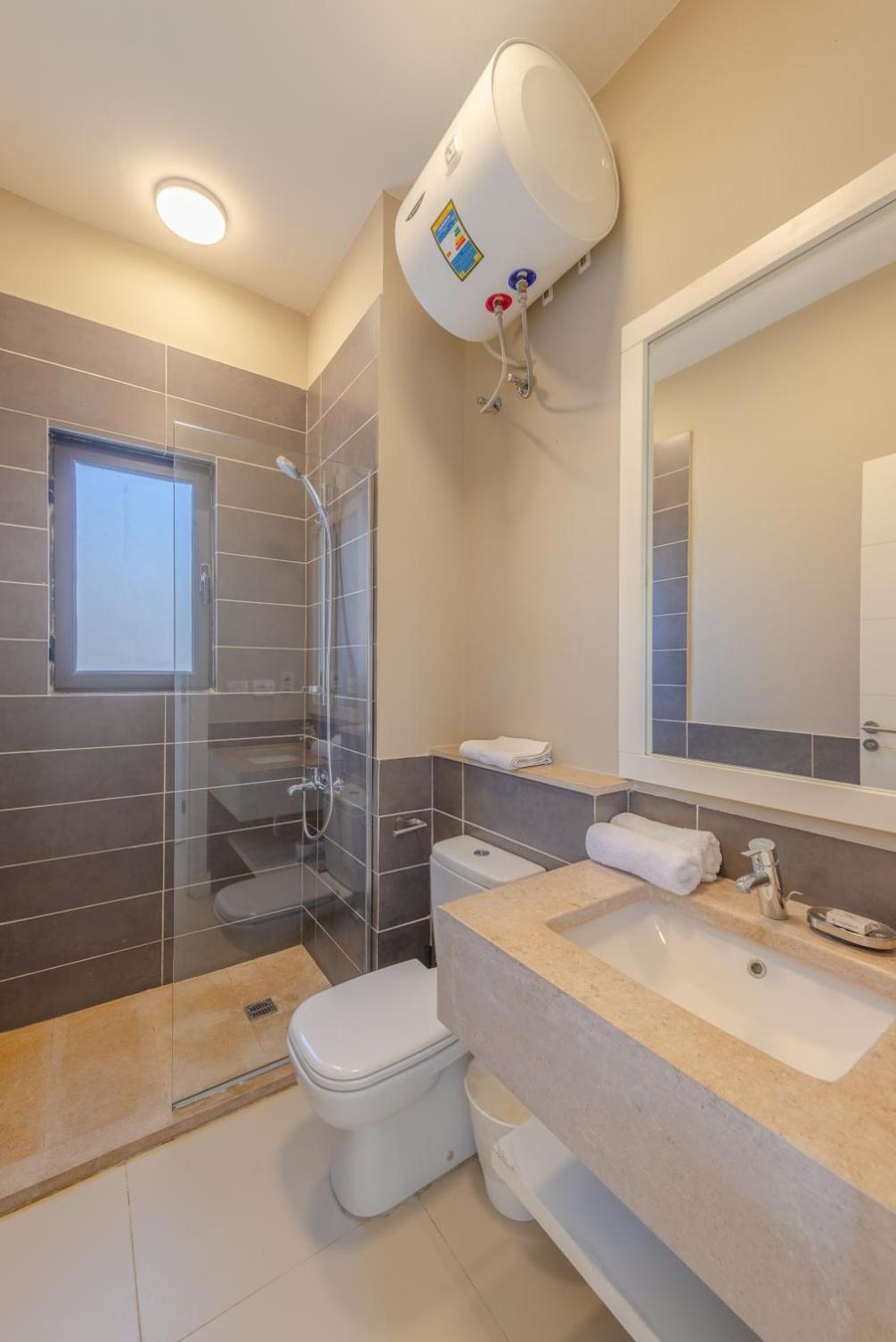Elegant 4BR in Tawila, Gouna. Private Pool, Lagoon view 4