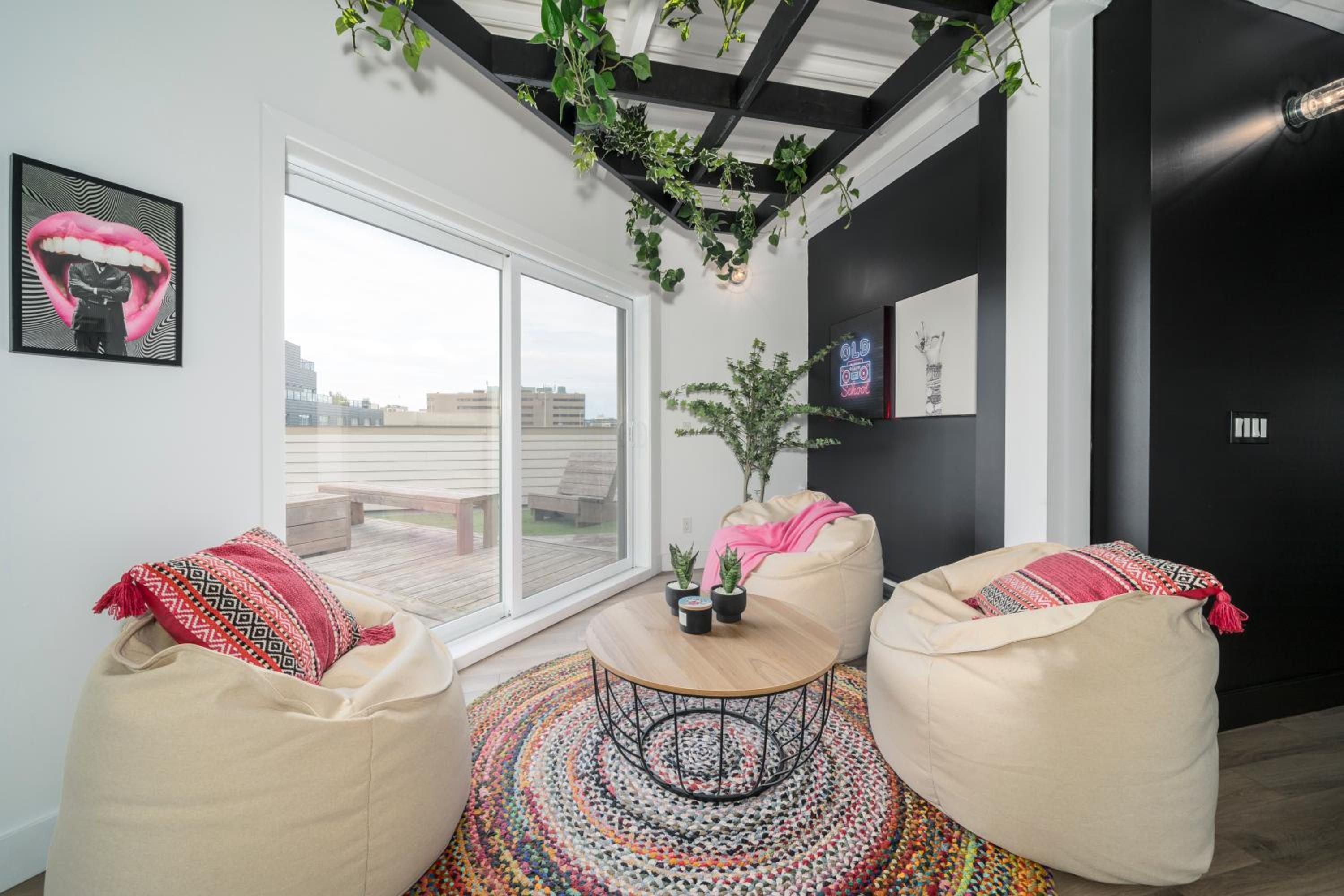 Heaven's Garden / / Luxury penthouse downtown