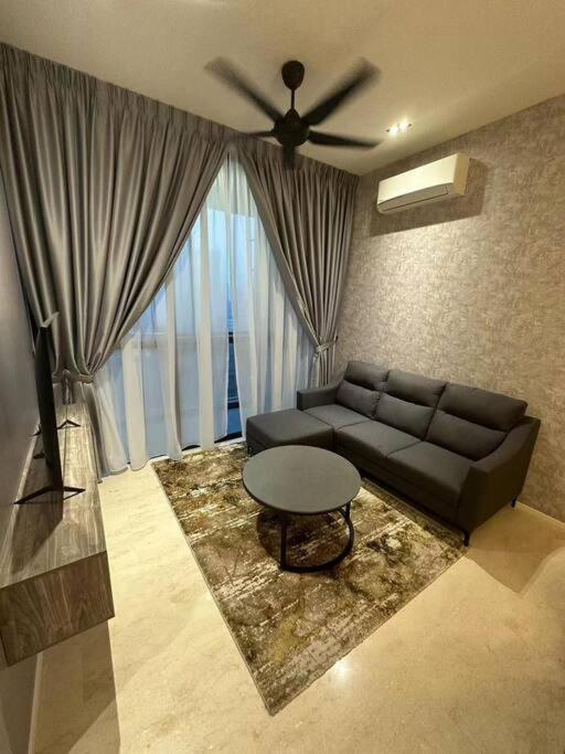 Cozy Apartment stay 2-4 pax near KLCC City Center