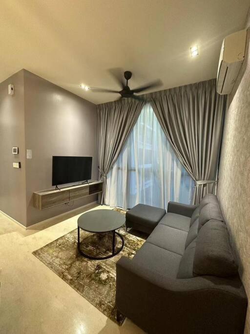 Cozy Apartment stay 2-4 pax near KLCC City Center