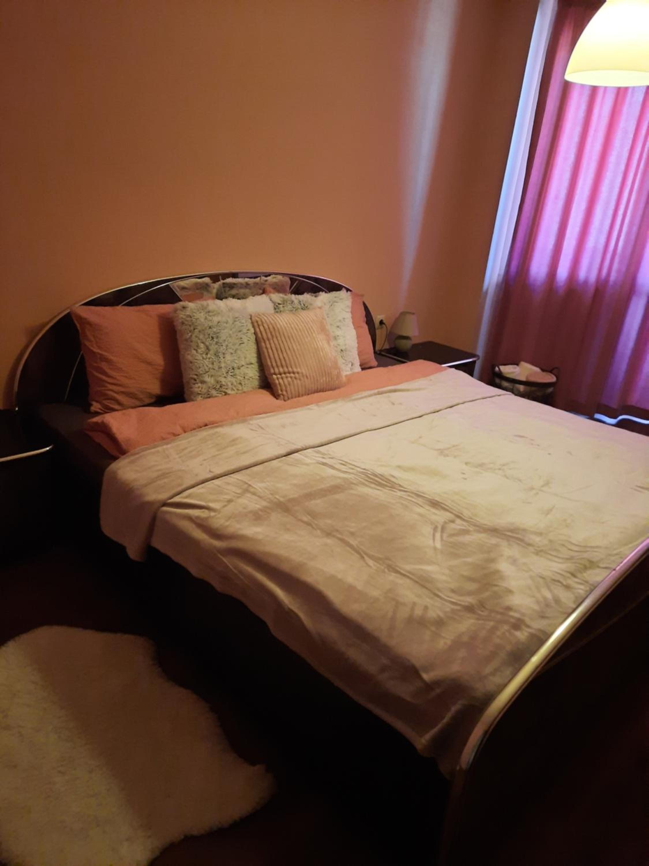 Eleny home