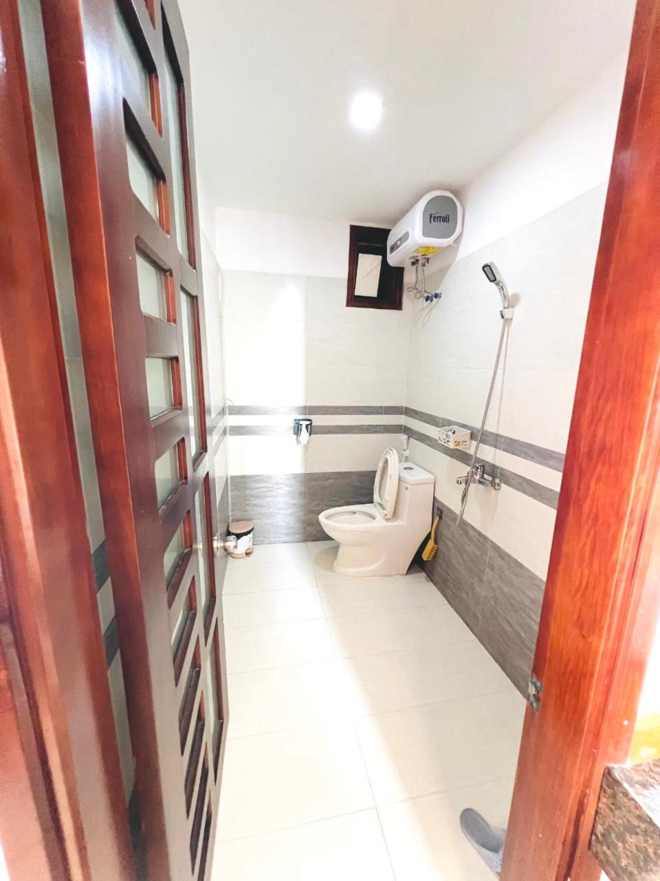 Photo 32