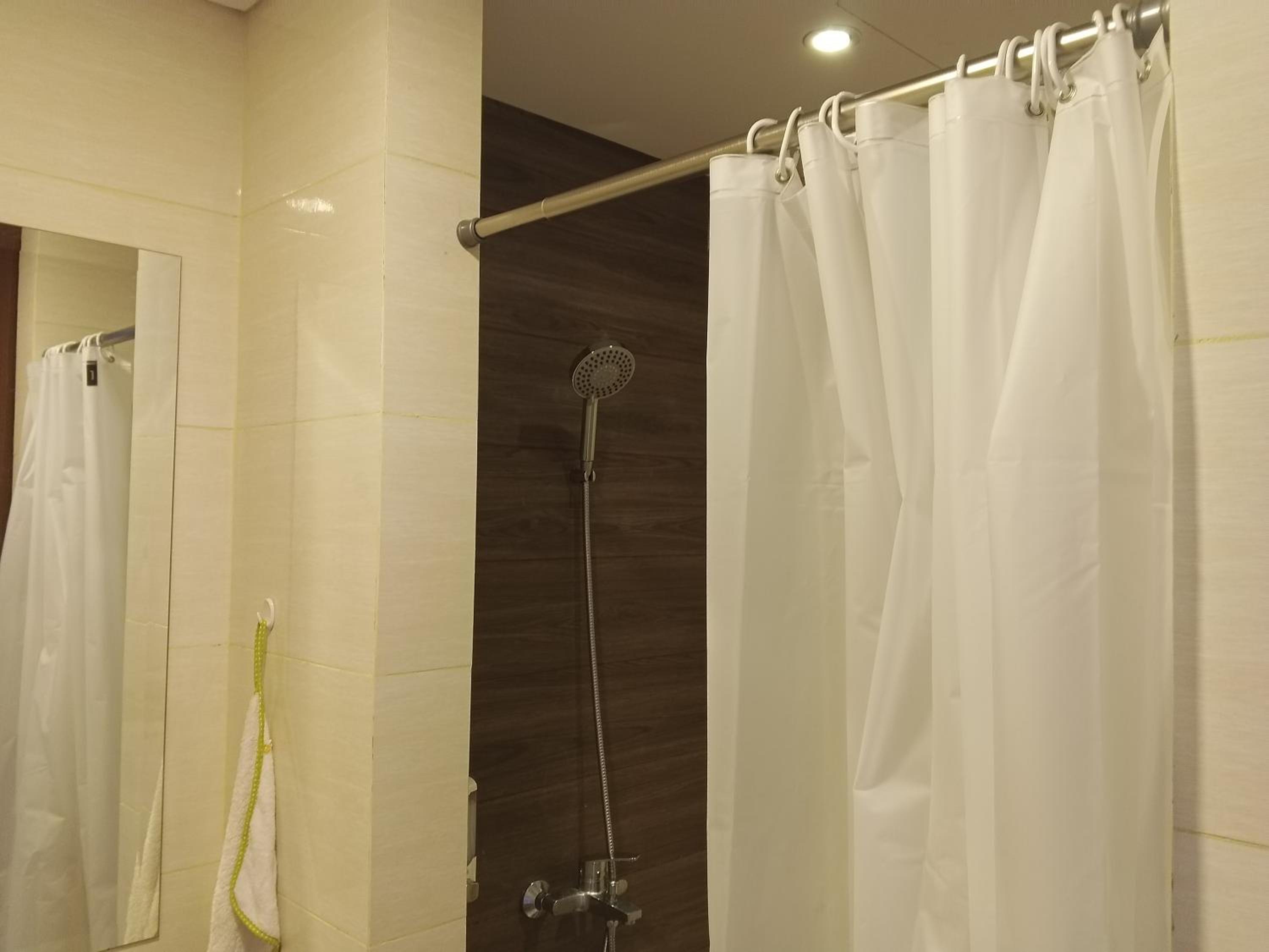 MESA Thamrin City Apartments at Nagoya view 4