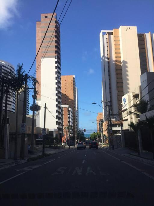 Apto próximo a Beira Mar