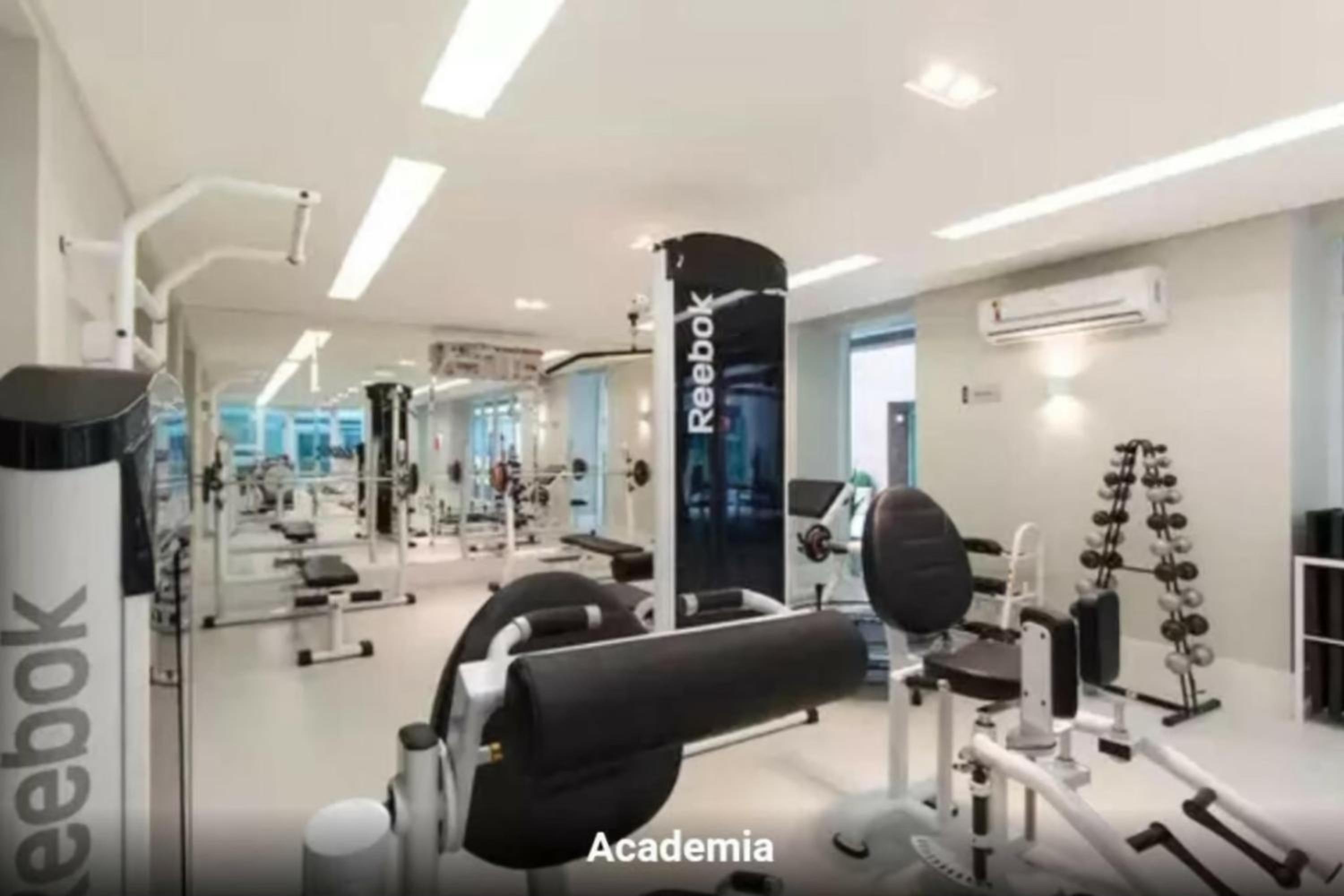 Acolhedor Studio no Batel/Água Verde em frente ao Shopping Curitiba