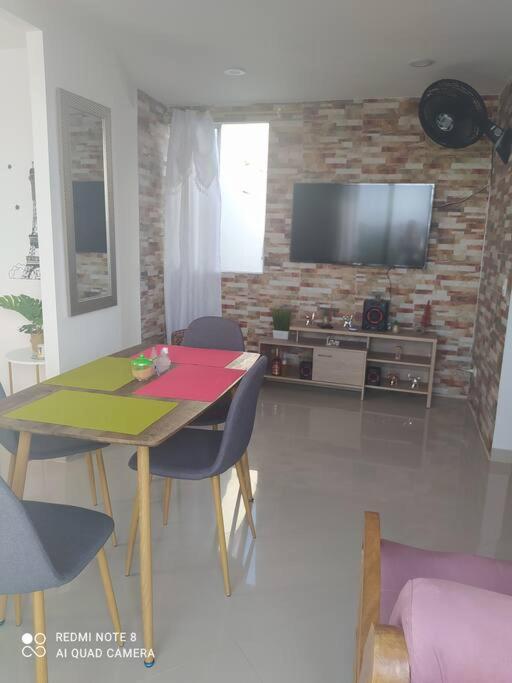 Apartamento en Santa Marta con internet piscina