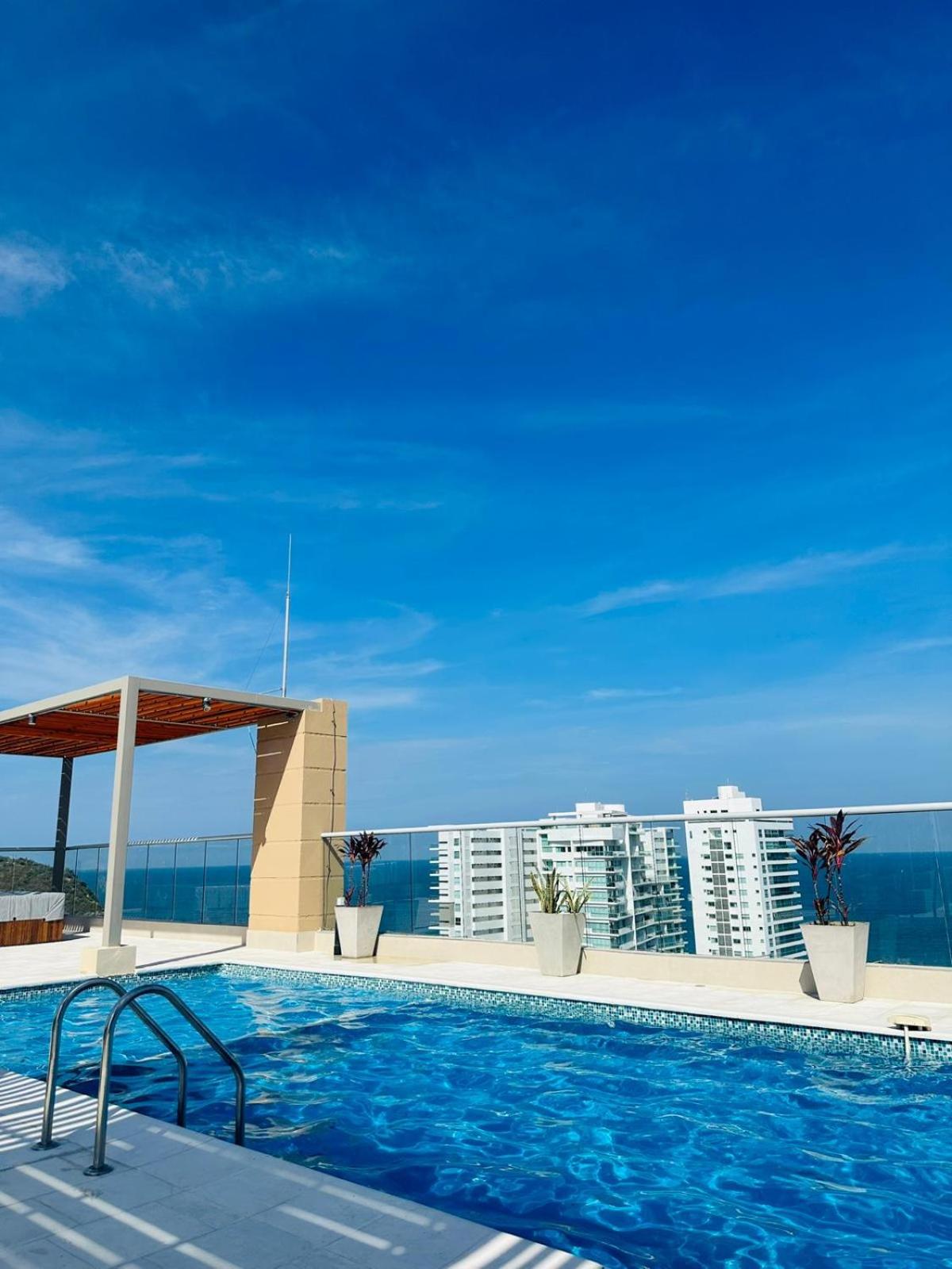 Apartamento a mts de la playa Elegante y Acogedor